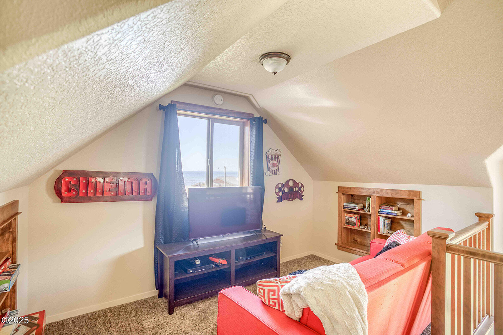 350 Village Lane