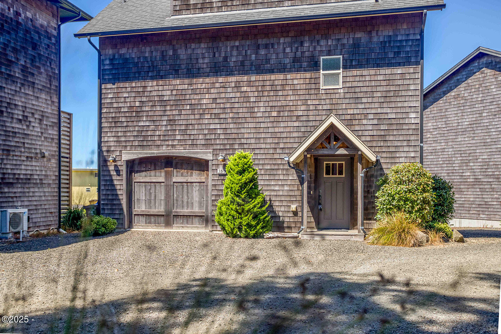 350 Village Lane