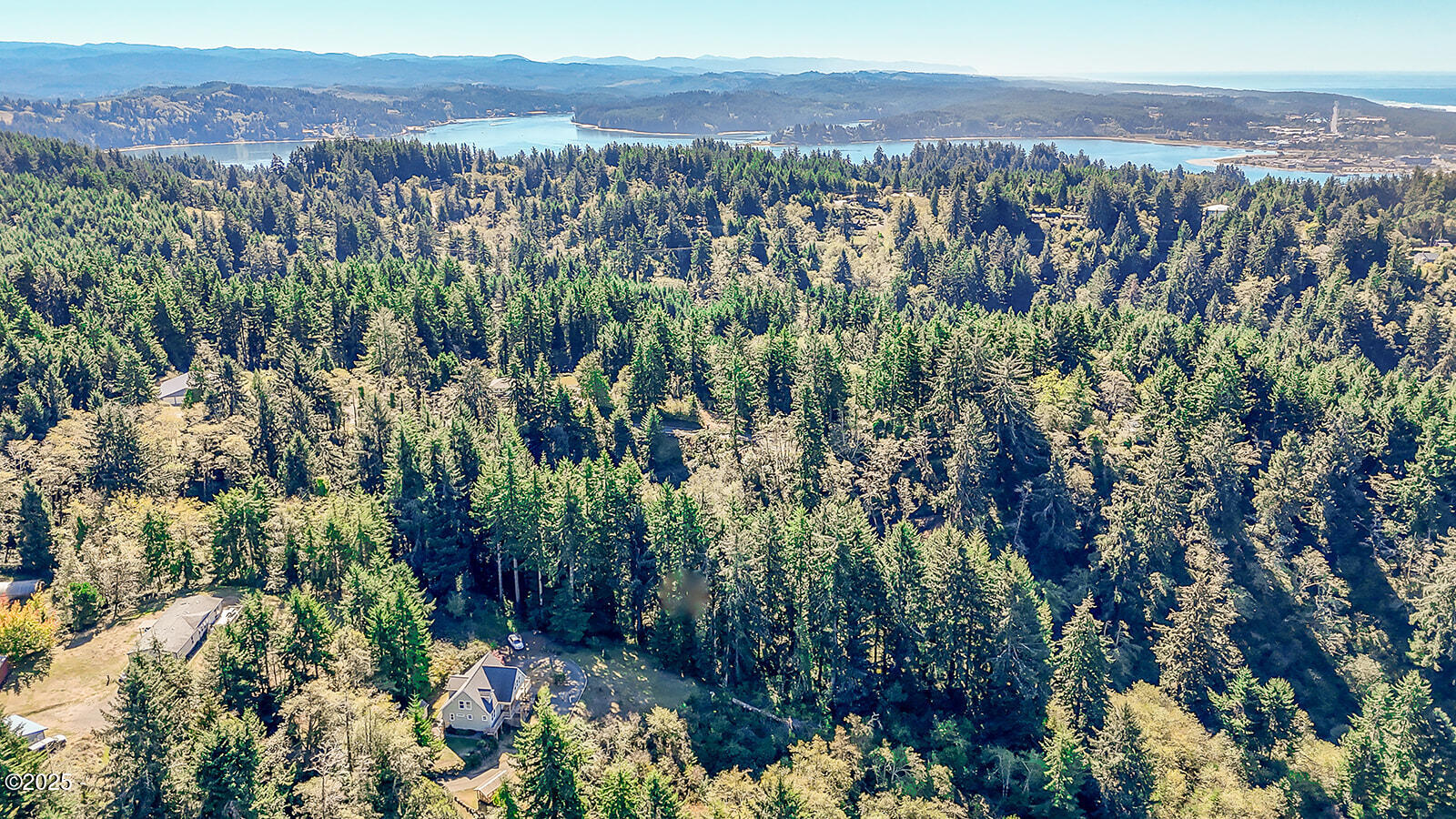 1219 NE Newport Heights Drive