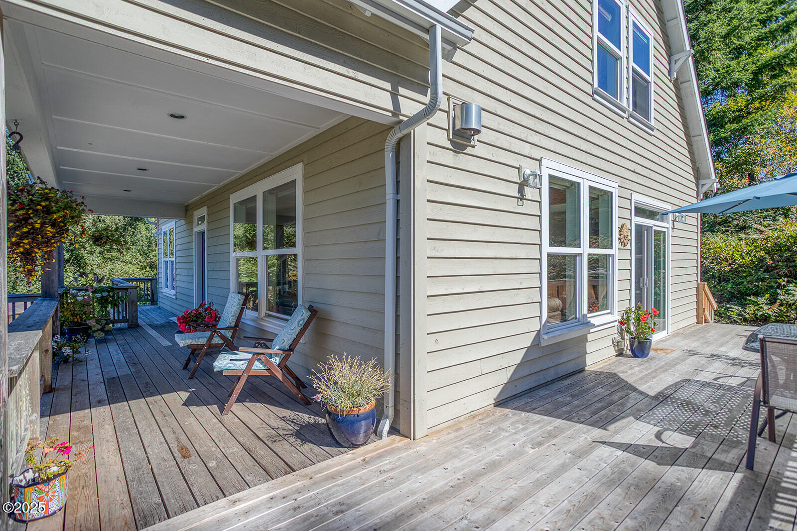 1219 NE Newport Heights Drive