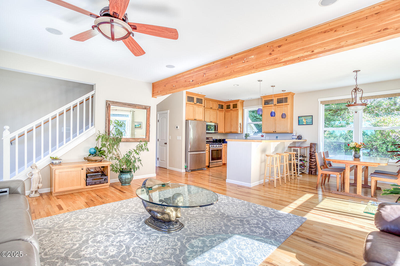 1219 NE Newport Heights Drive