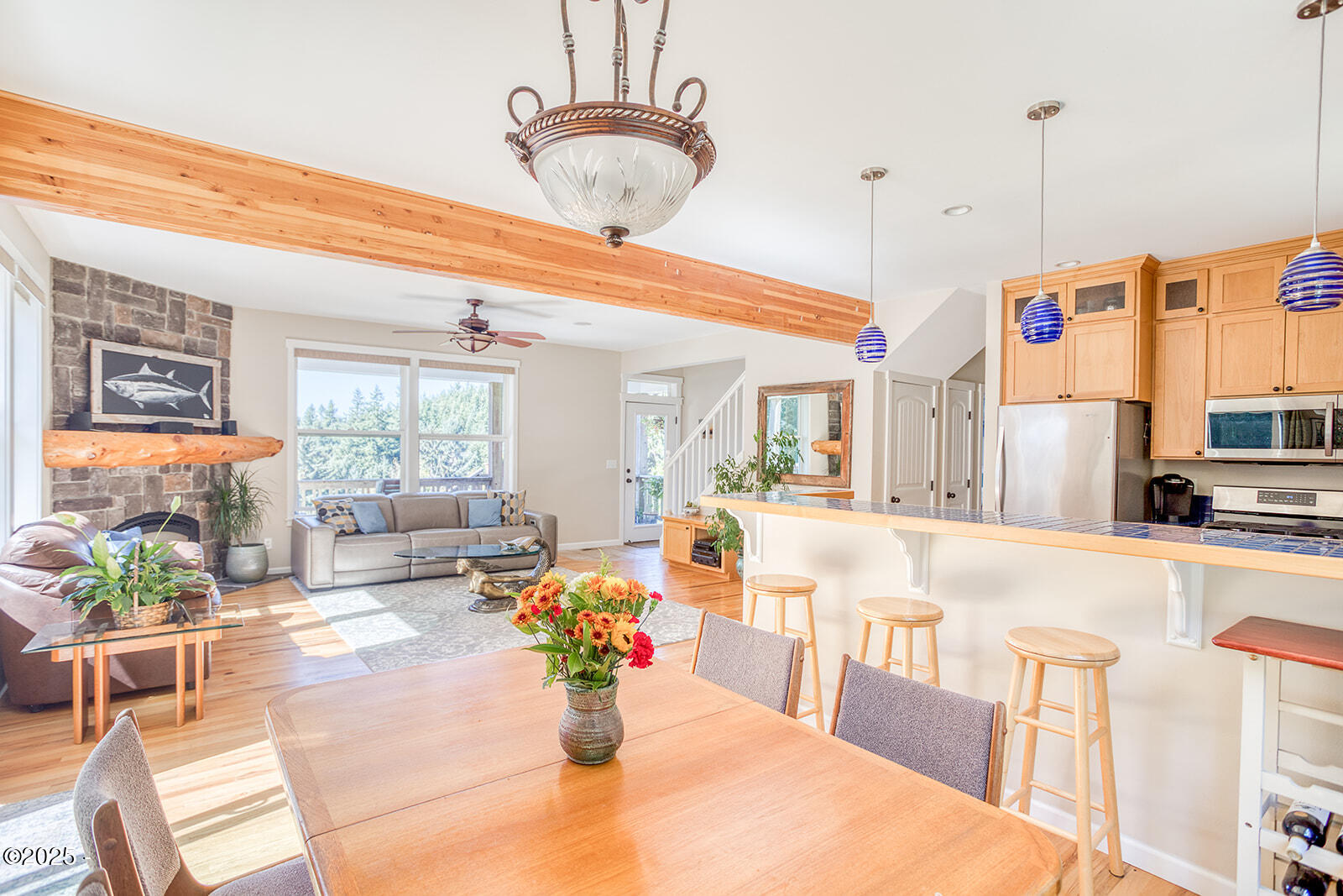 1219 NE Newport Heights Drive