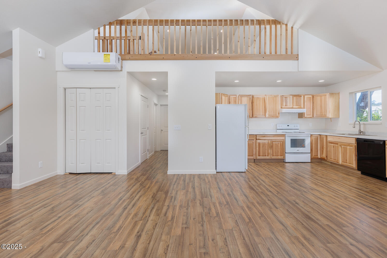 110 NE Fayette Street
