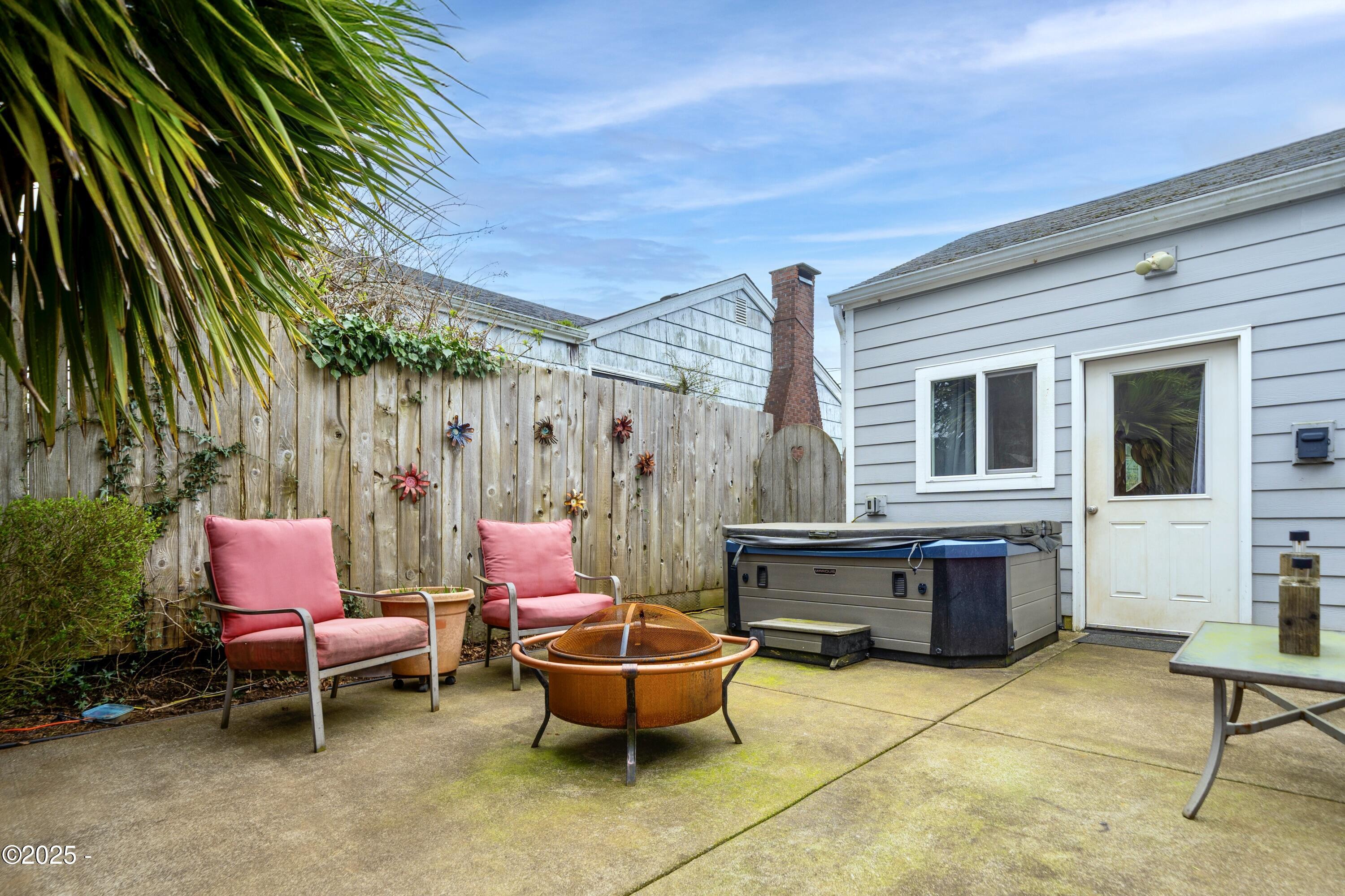 333 NE 7th Street
