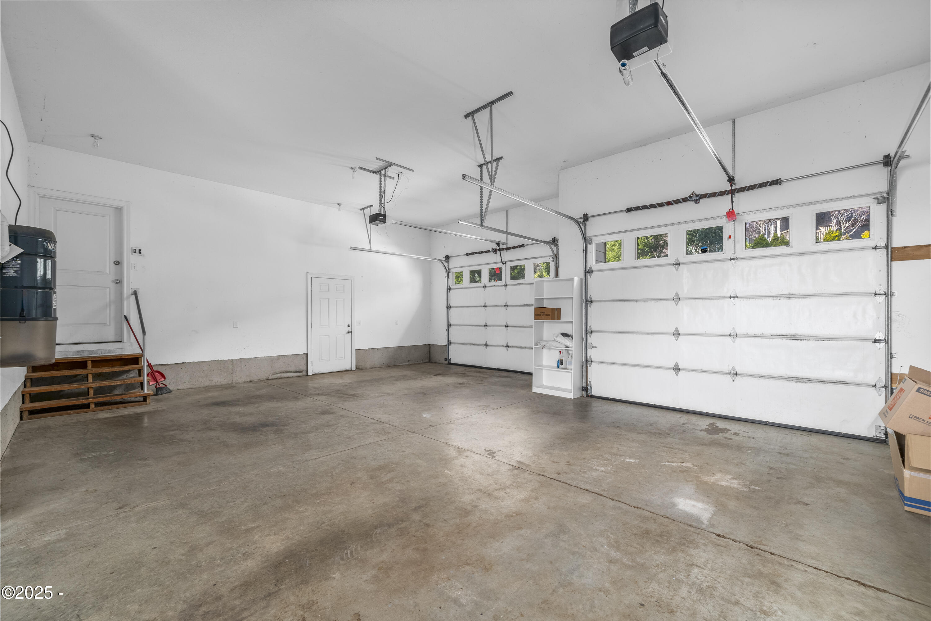 584 SE Running Springs Street