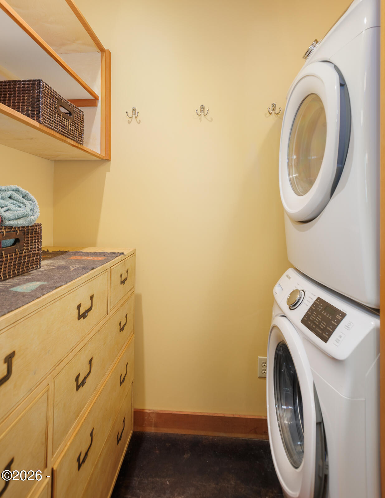 363 SE BACK BAY DR Drive