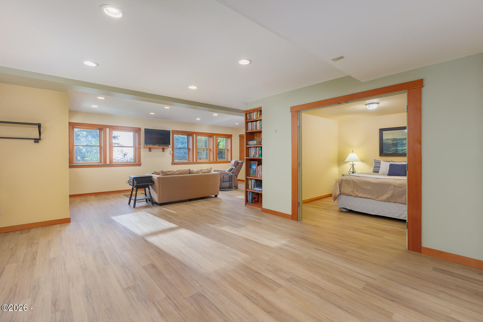 363 SE BACK BAY DR Drive