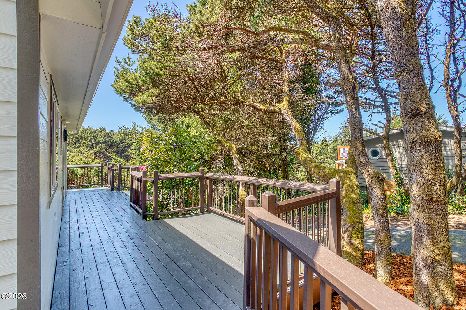 1115 SW Whitecap Drive