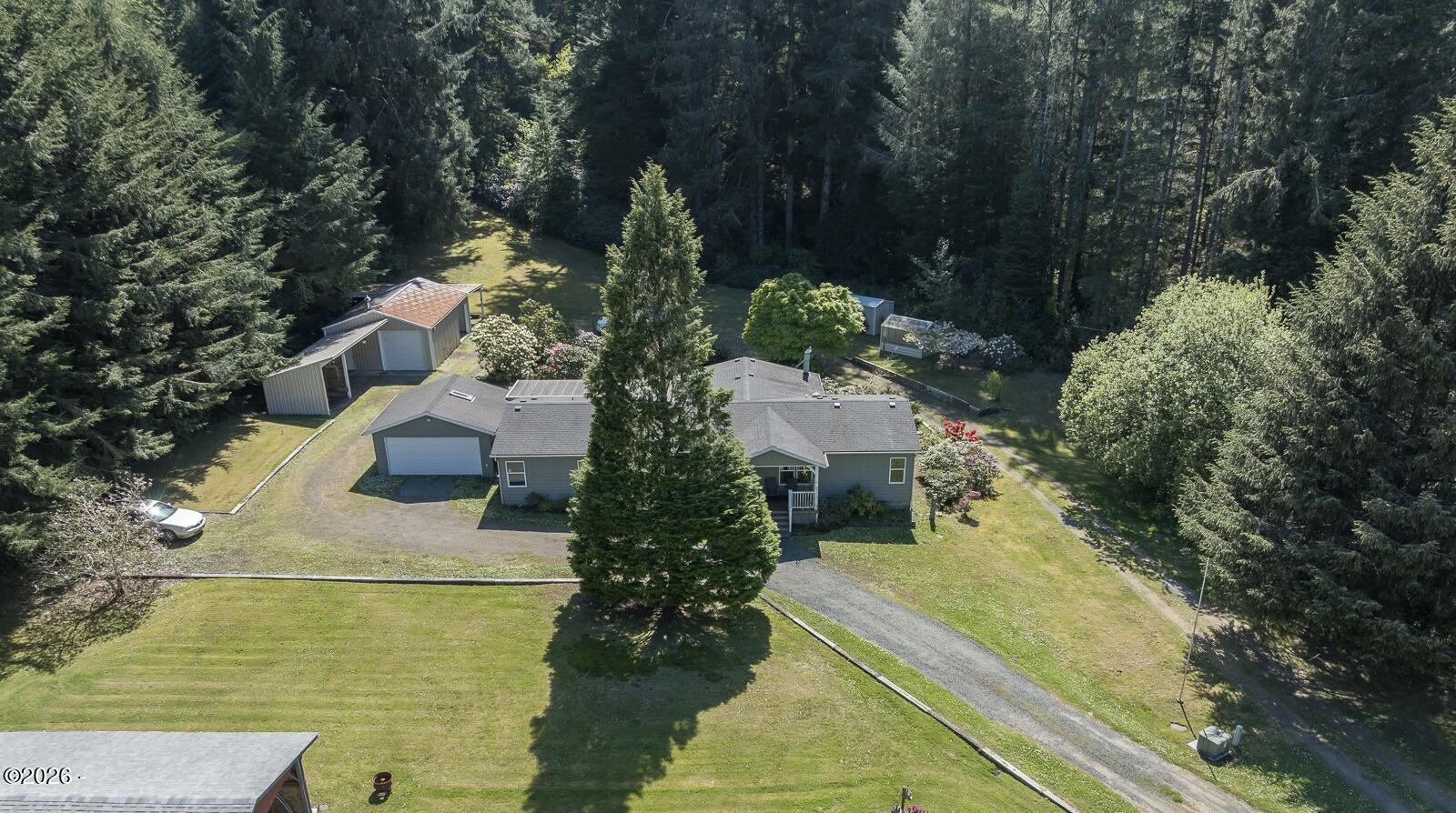 865 SE Home Port Lane