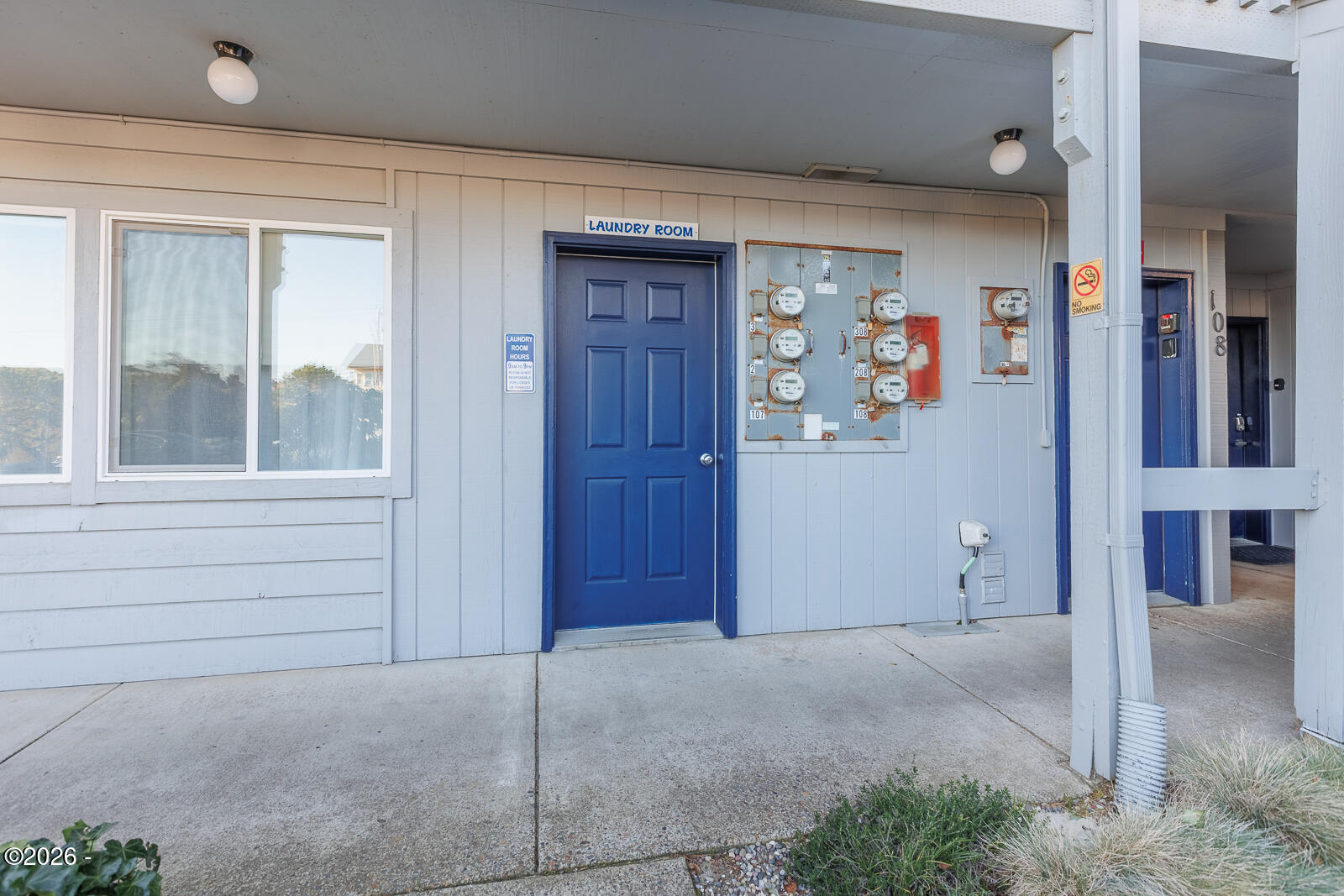 701 NW Coast Street, 206