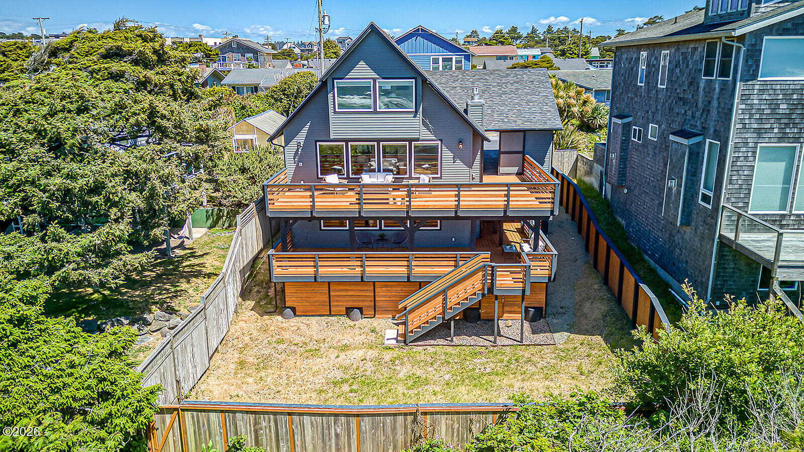 1124 SW MARK ST Street