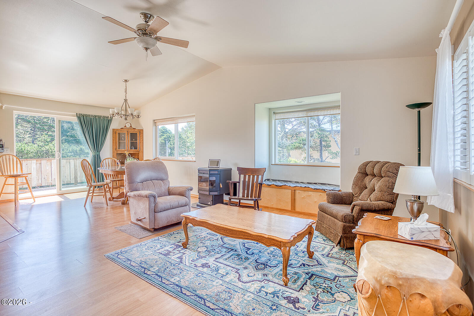 2901 NW Bayshore Loop