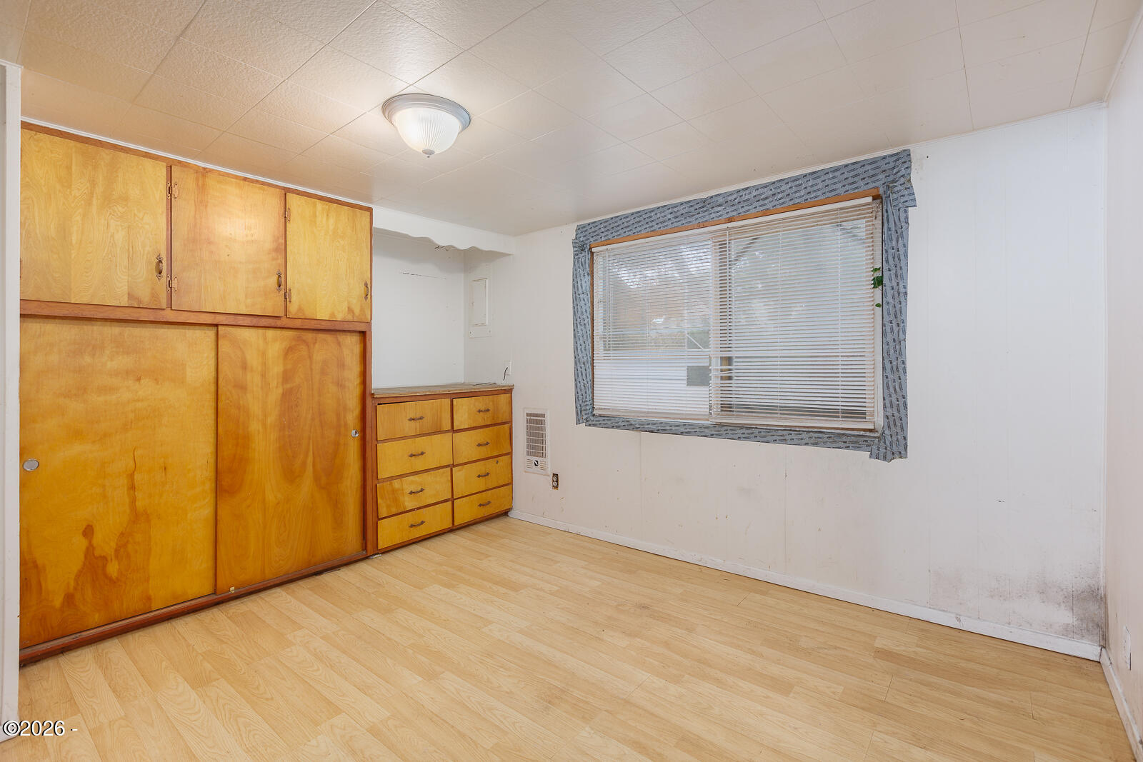 207 W 3rd Street