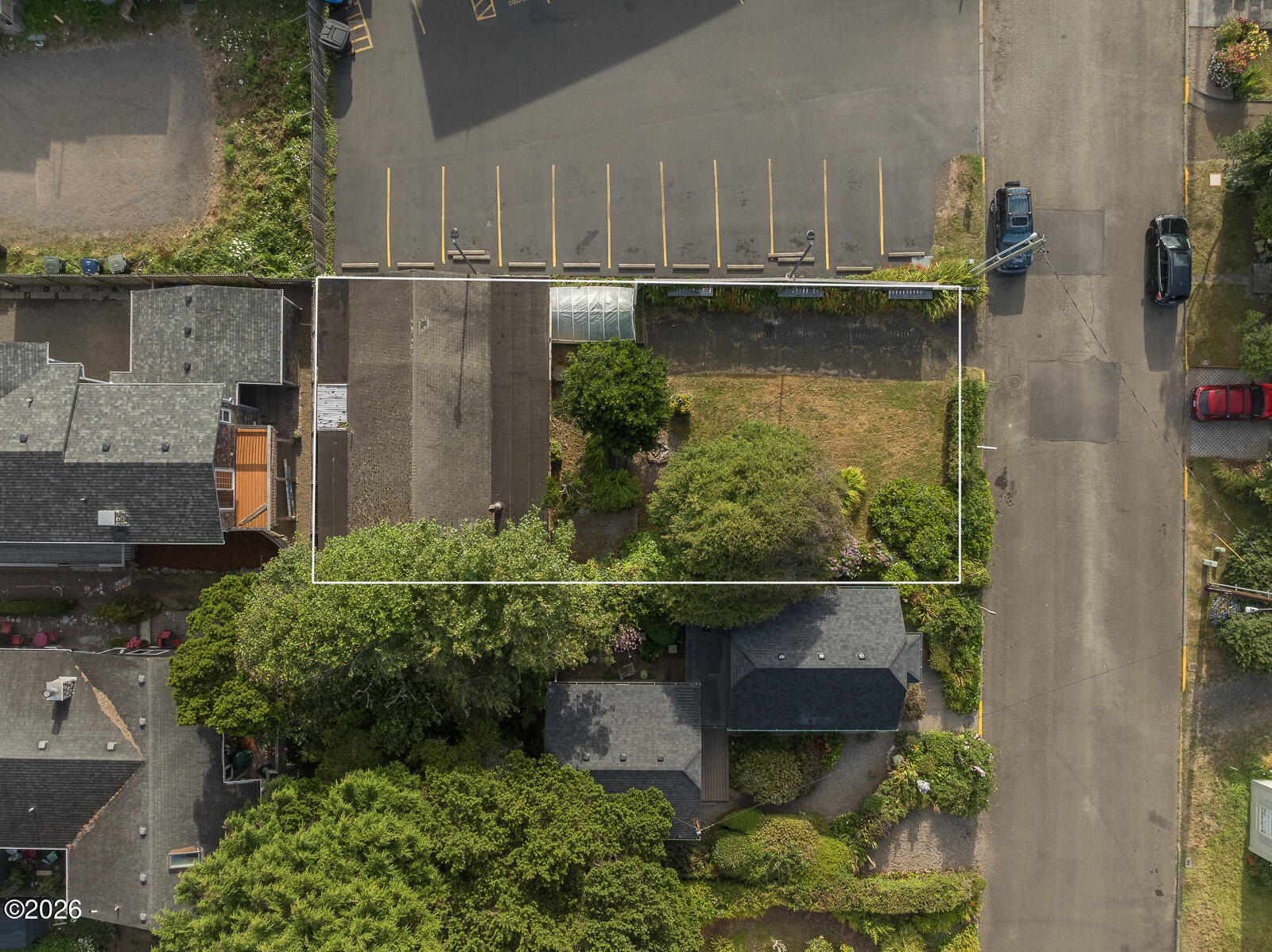 207 W 3rd Street