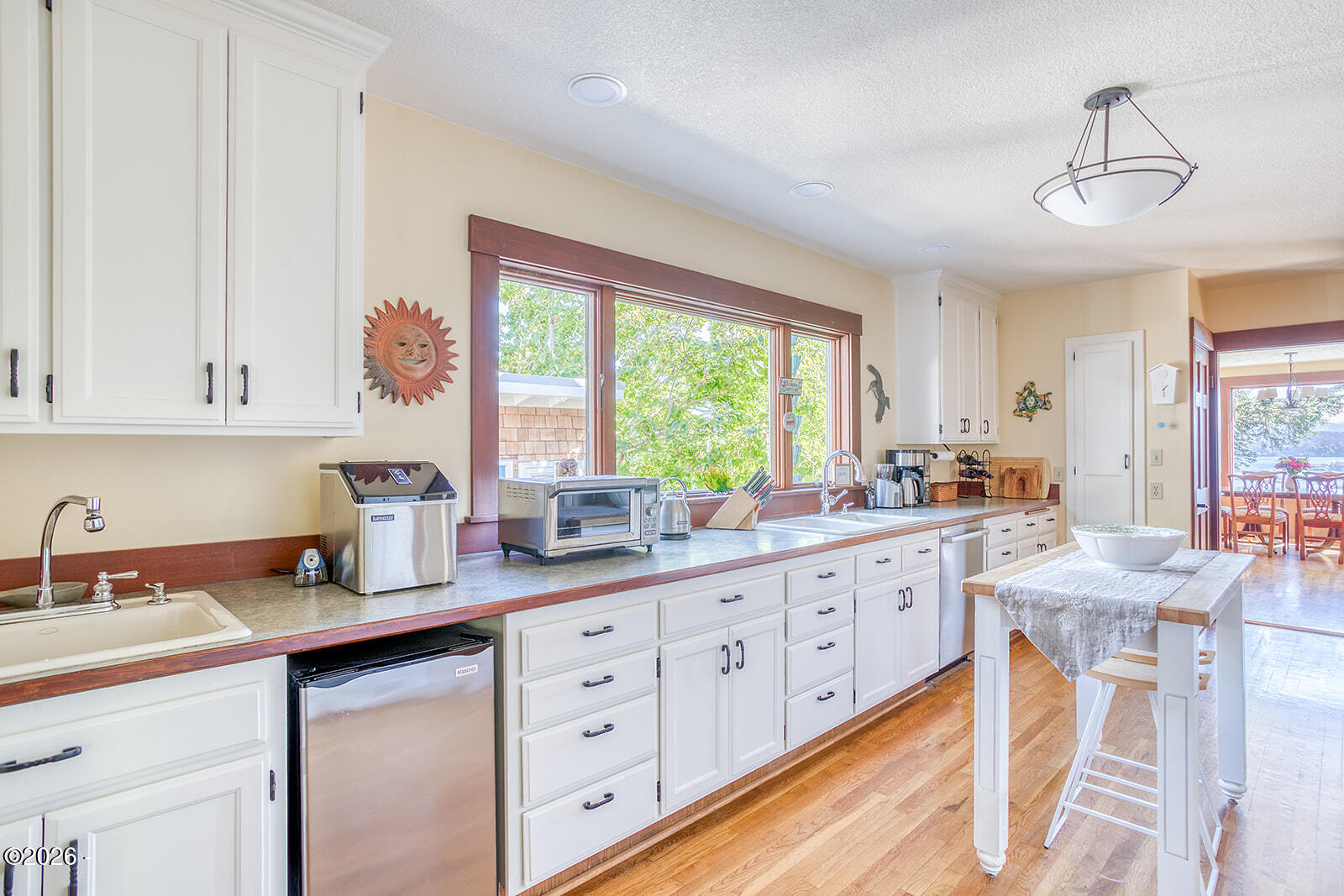 241 SW 12th Street
