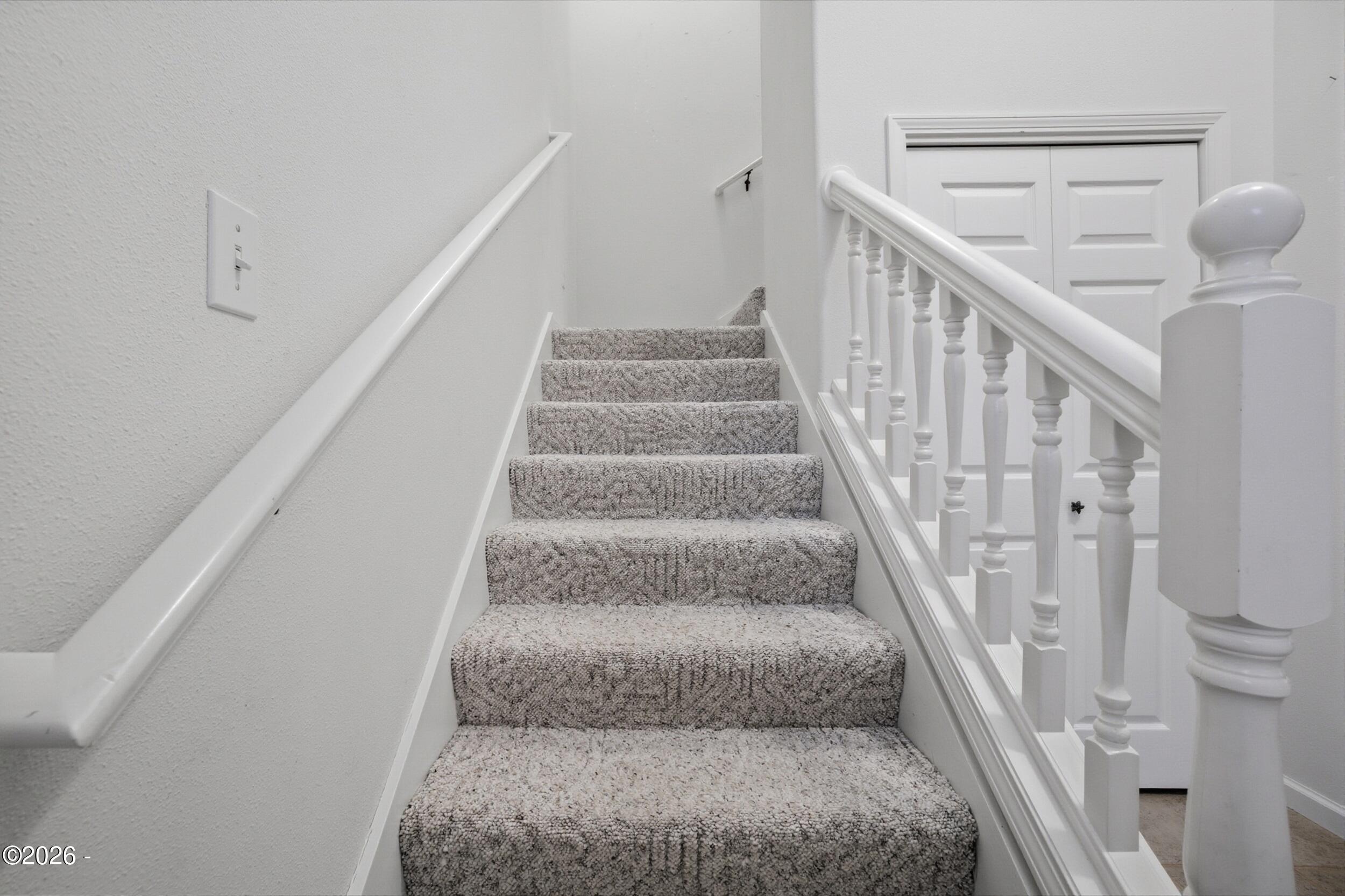 250 SE Coast Guard Drive, 2