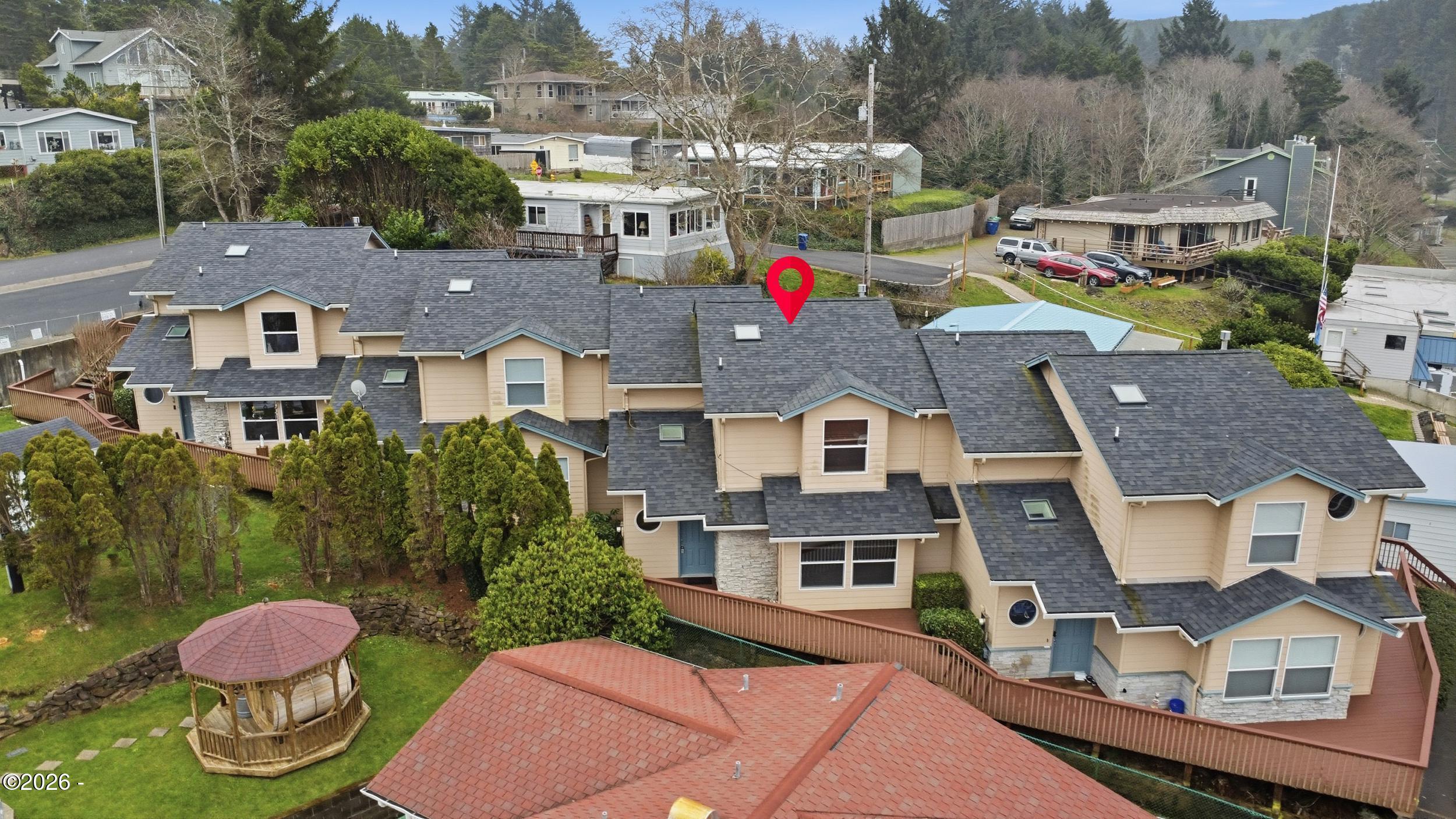 250 SE Coast Guard Drive, 2