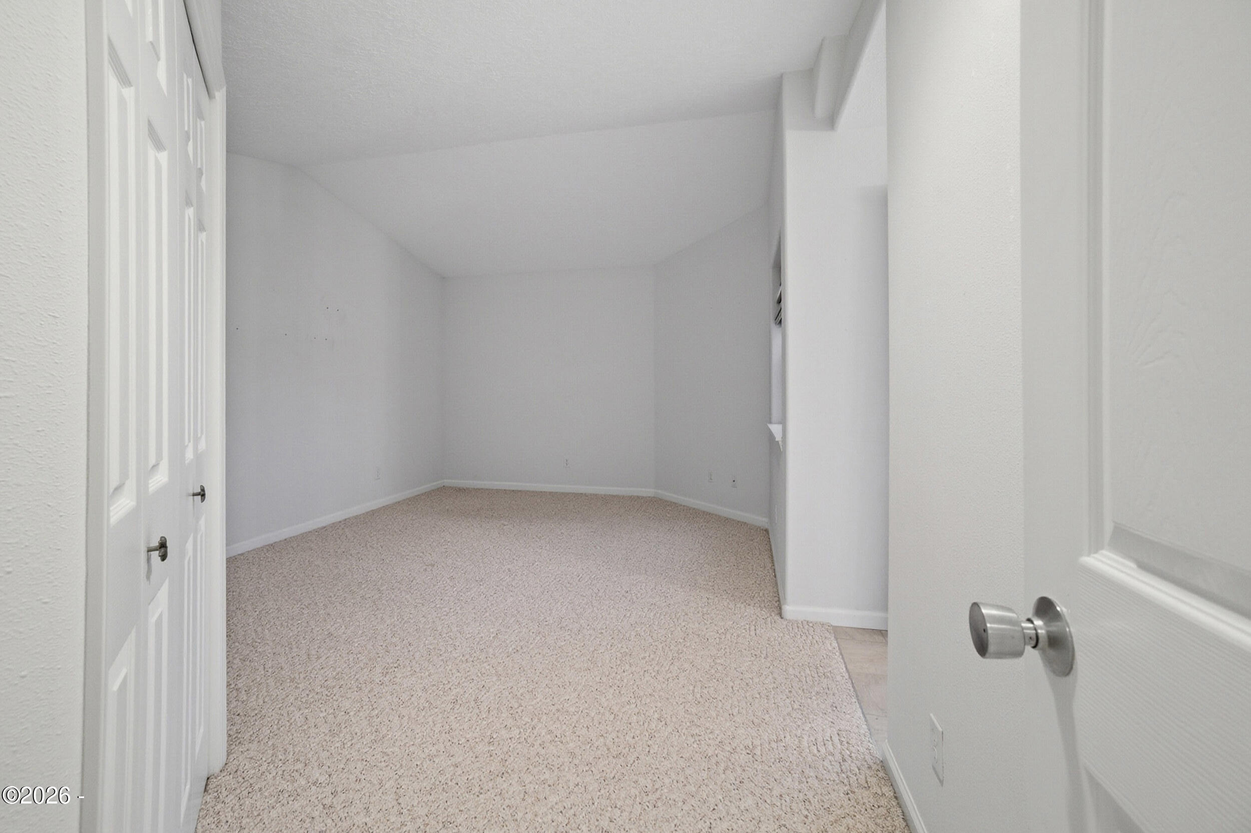 250 SE Coast Guard Drive, 2