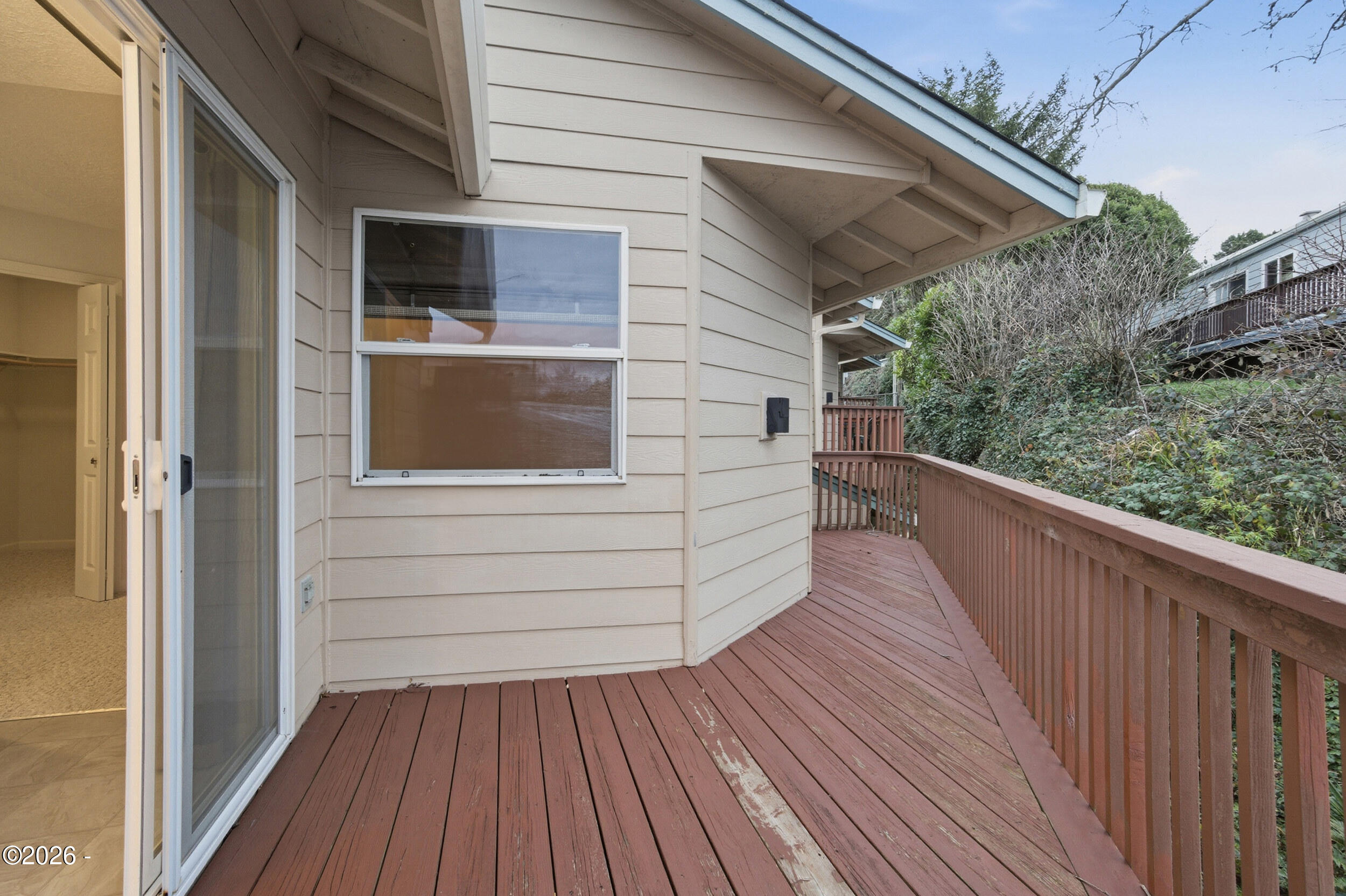 250 SE Coast Guard Drive, 2