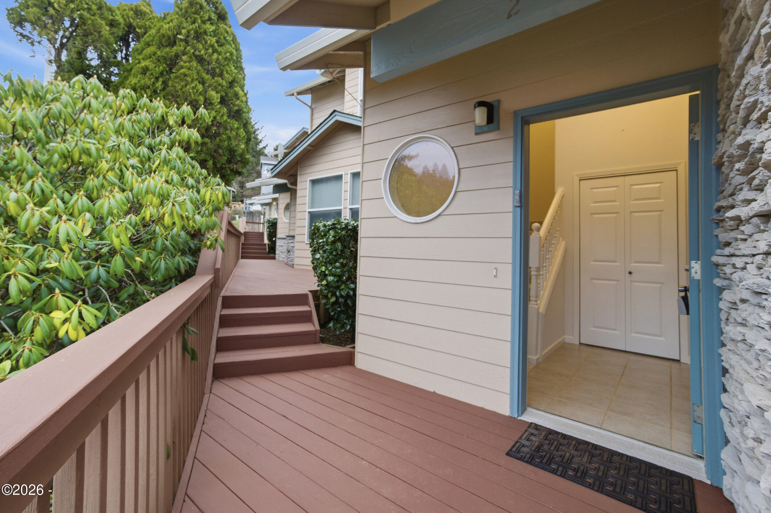 250 SE Coast Guard Drive, 2