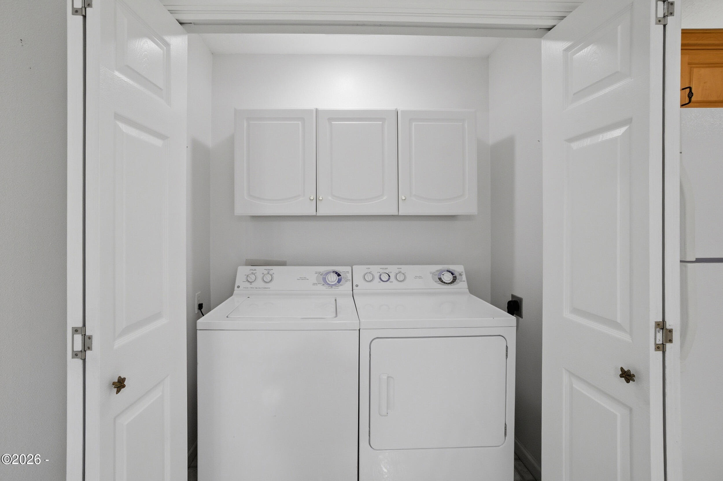 250 SE Coast Guard Drive, 2