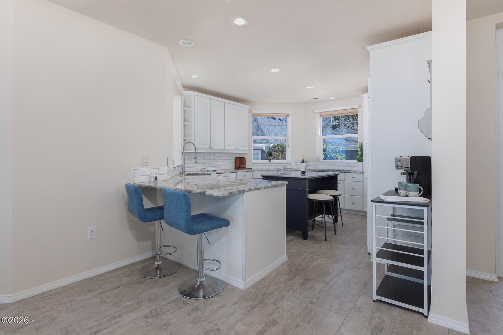 5918 SW Cupola Drive