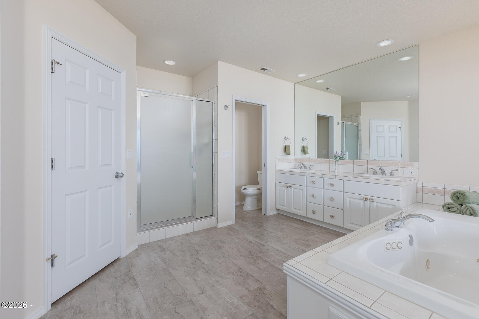 5918 SW Cupola Drive