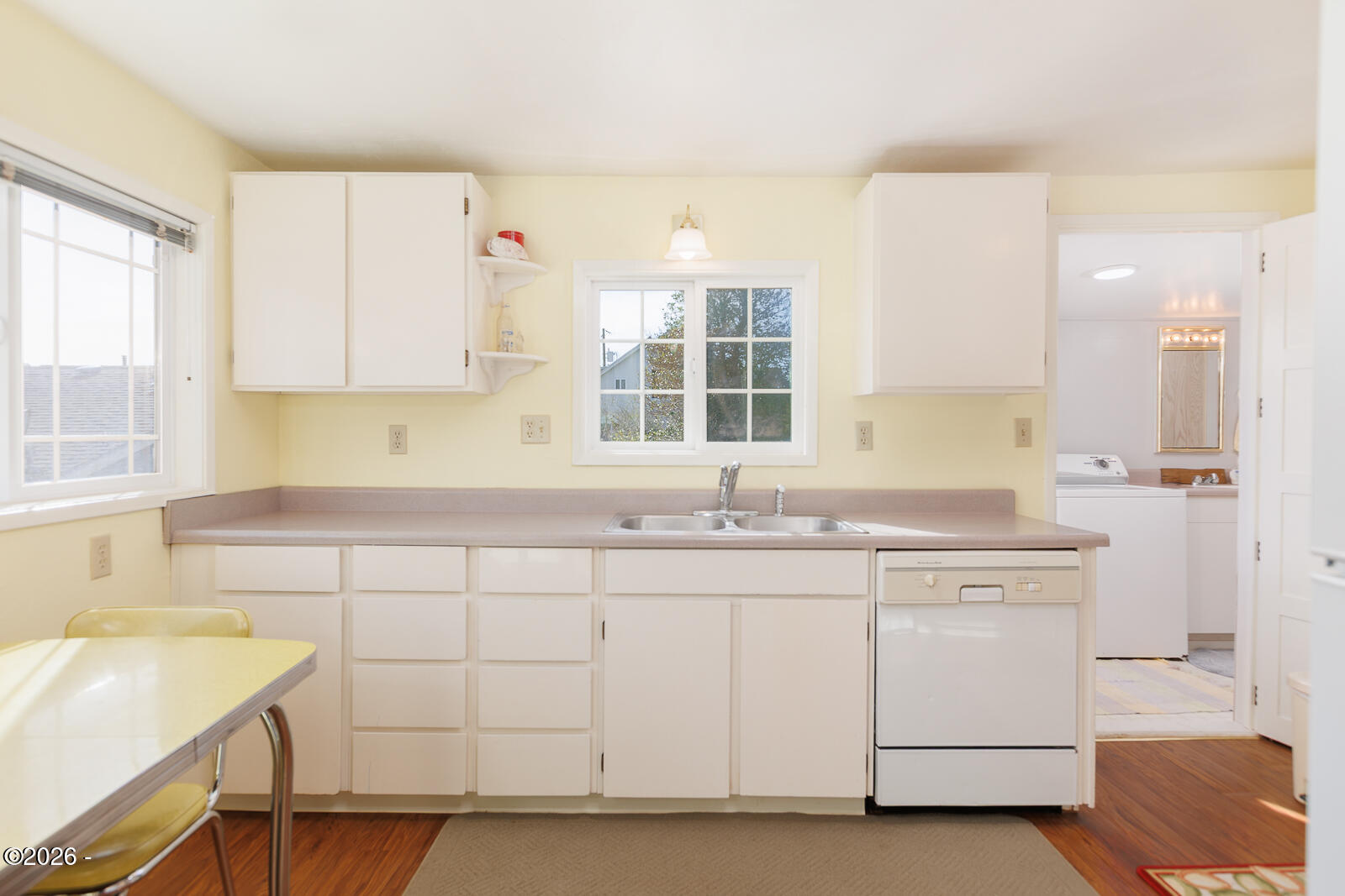 55 SE Davenport Avenue