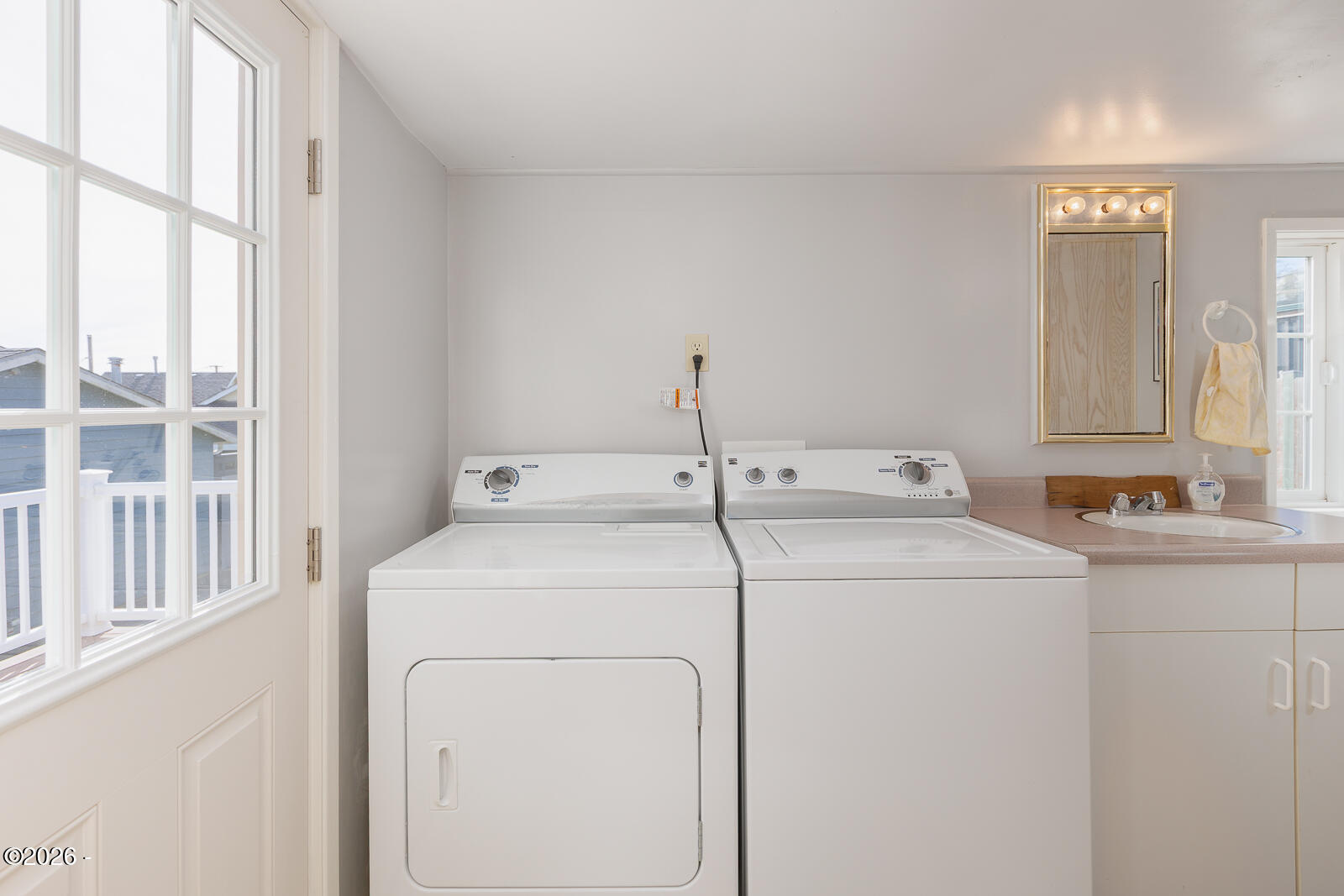 55 SE Davenport Avenue