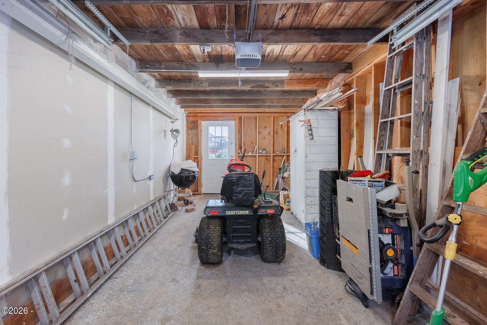 55 SE Davenport Avenue