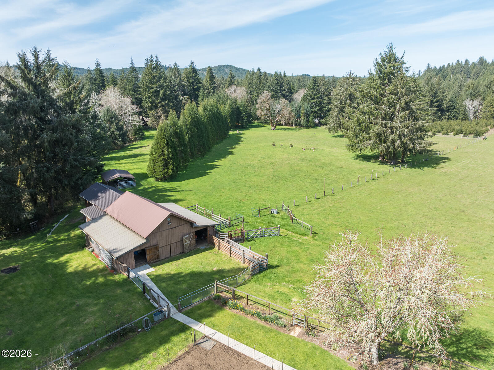 871 Old River Road NE