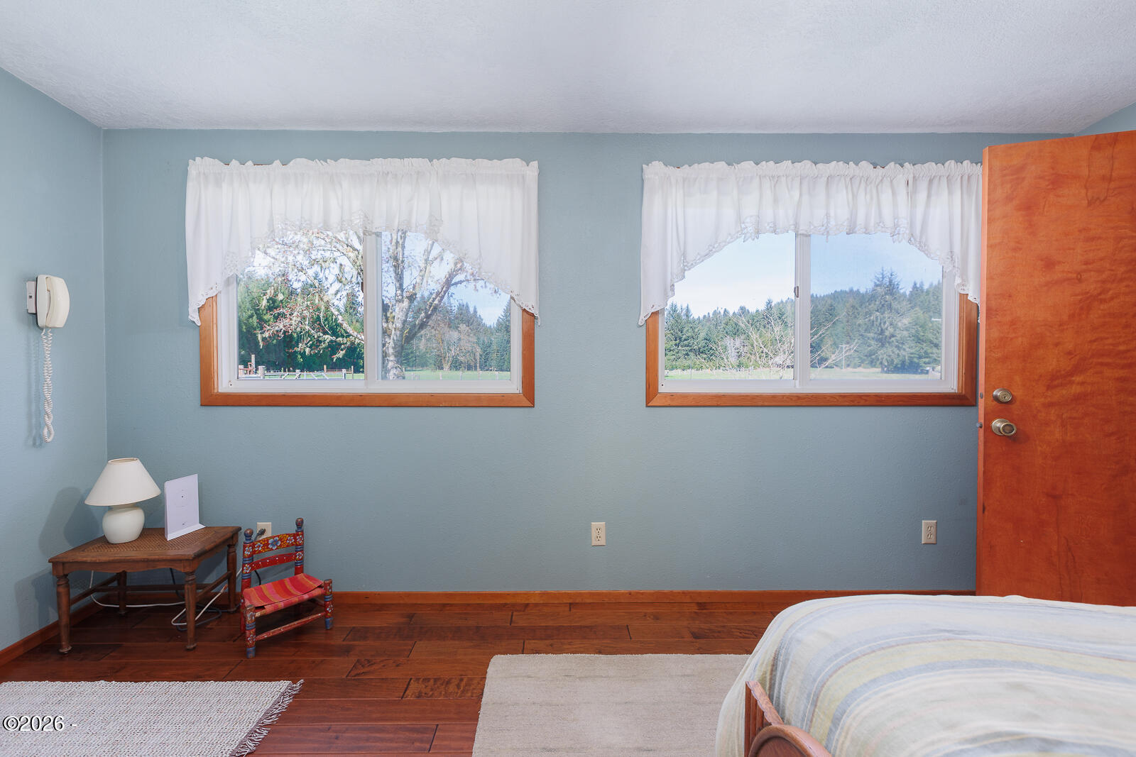 871 Old River Road NE