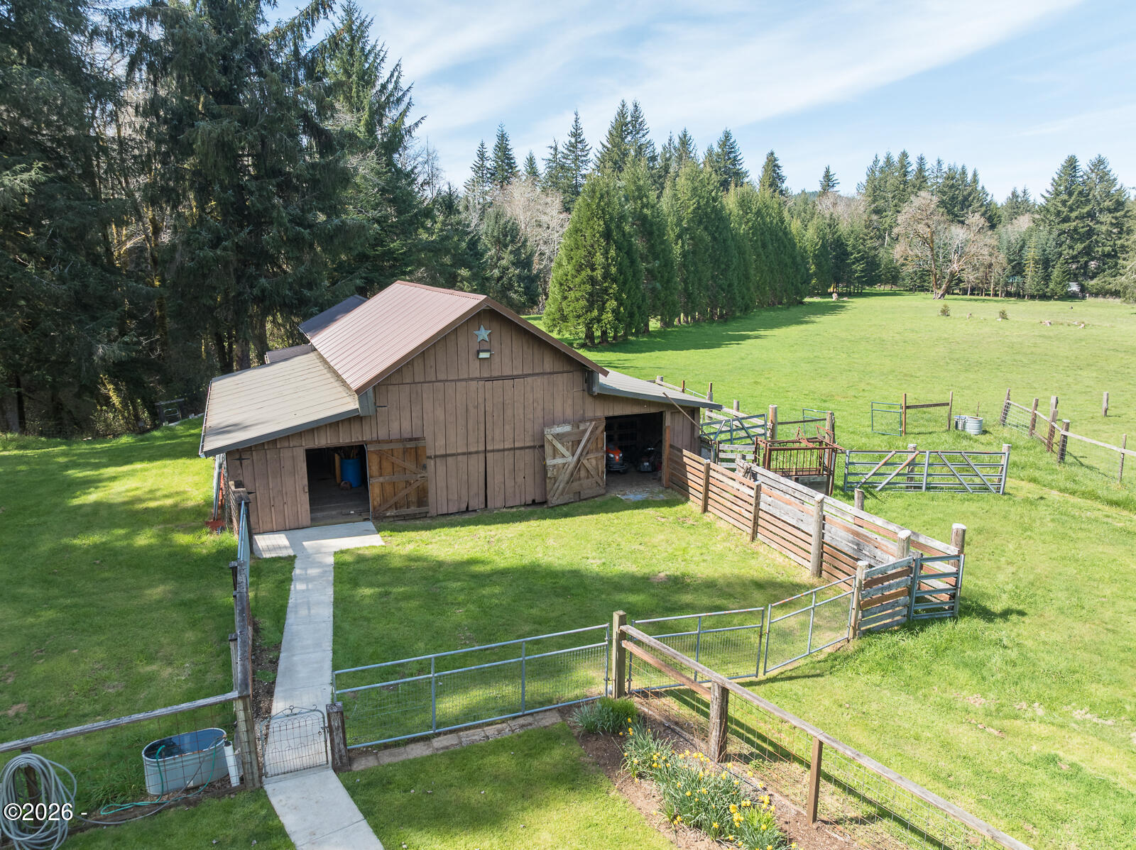 871 Old River Road NE