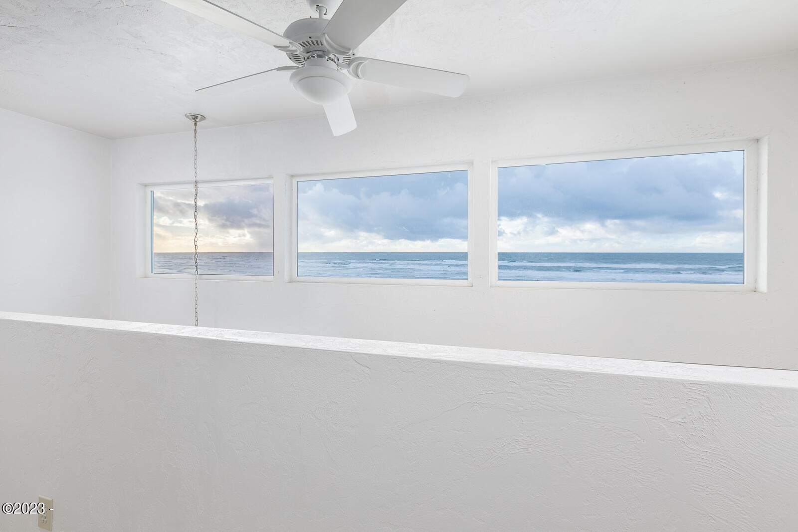 507 NW Alpine Street, 303