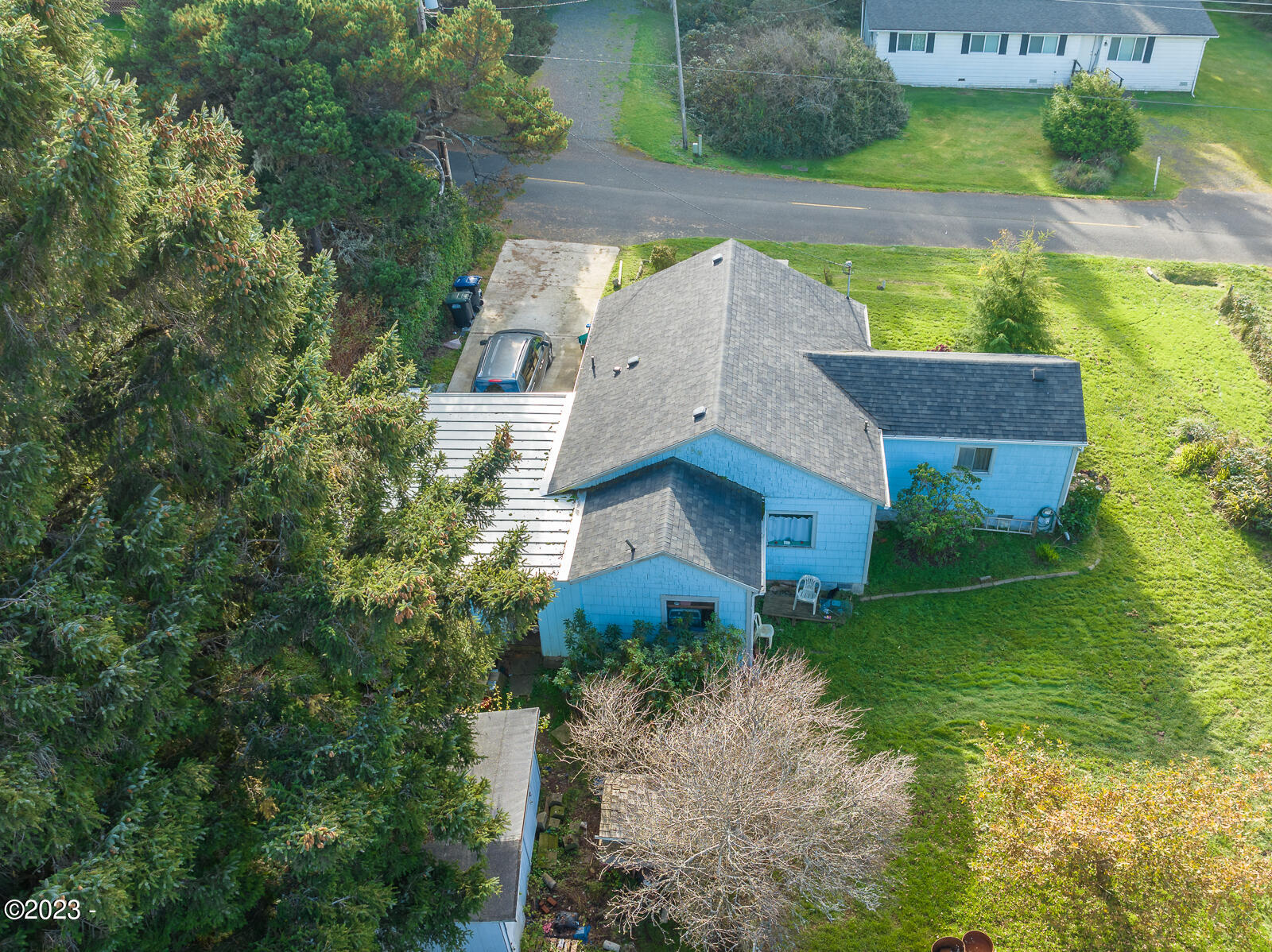 1040 SW Seabrook Lane