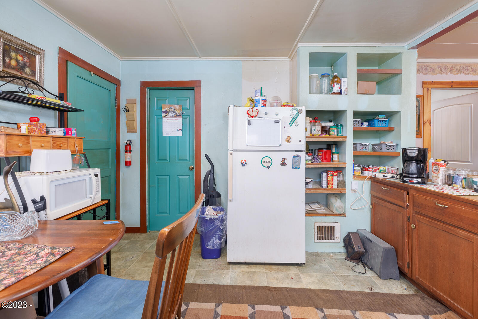 1040 SW Seabrook Lane