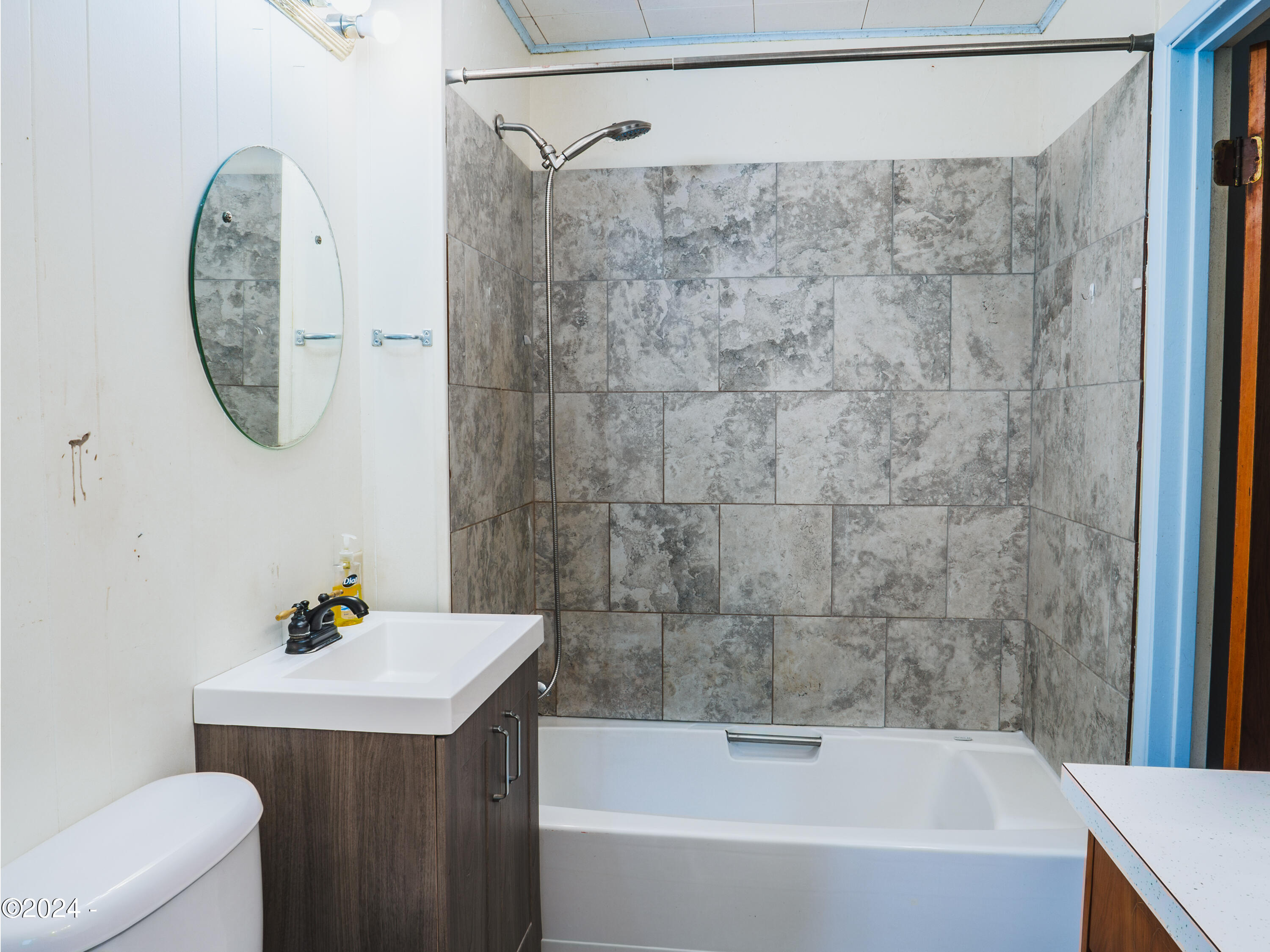 3757 Yachats River Road