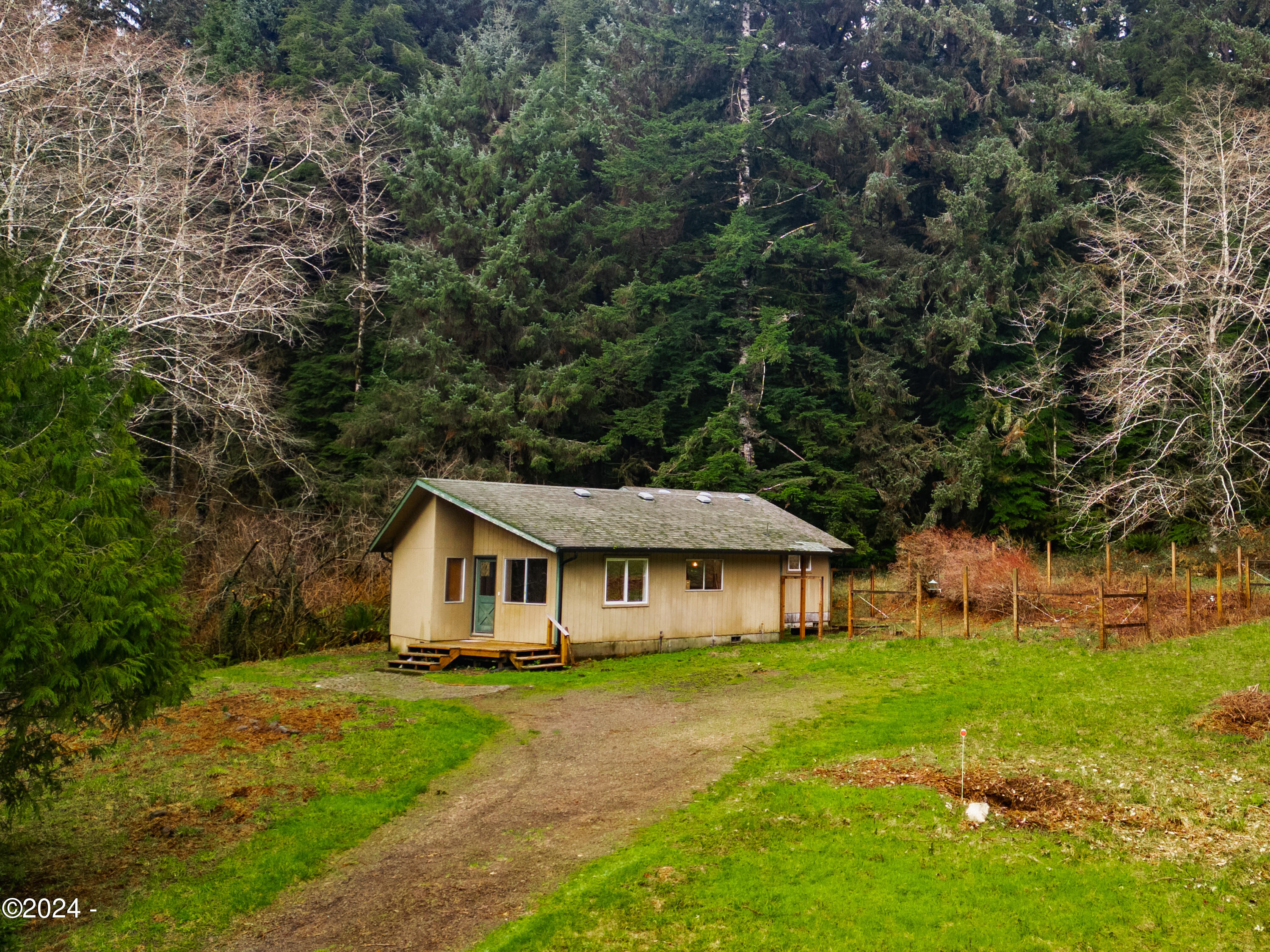 3757 Yachats River Road