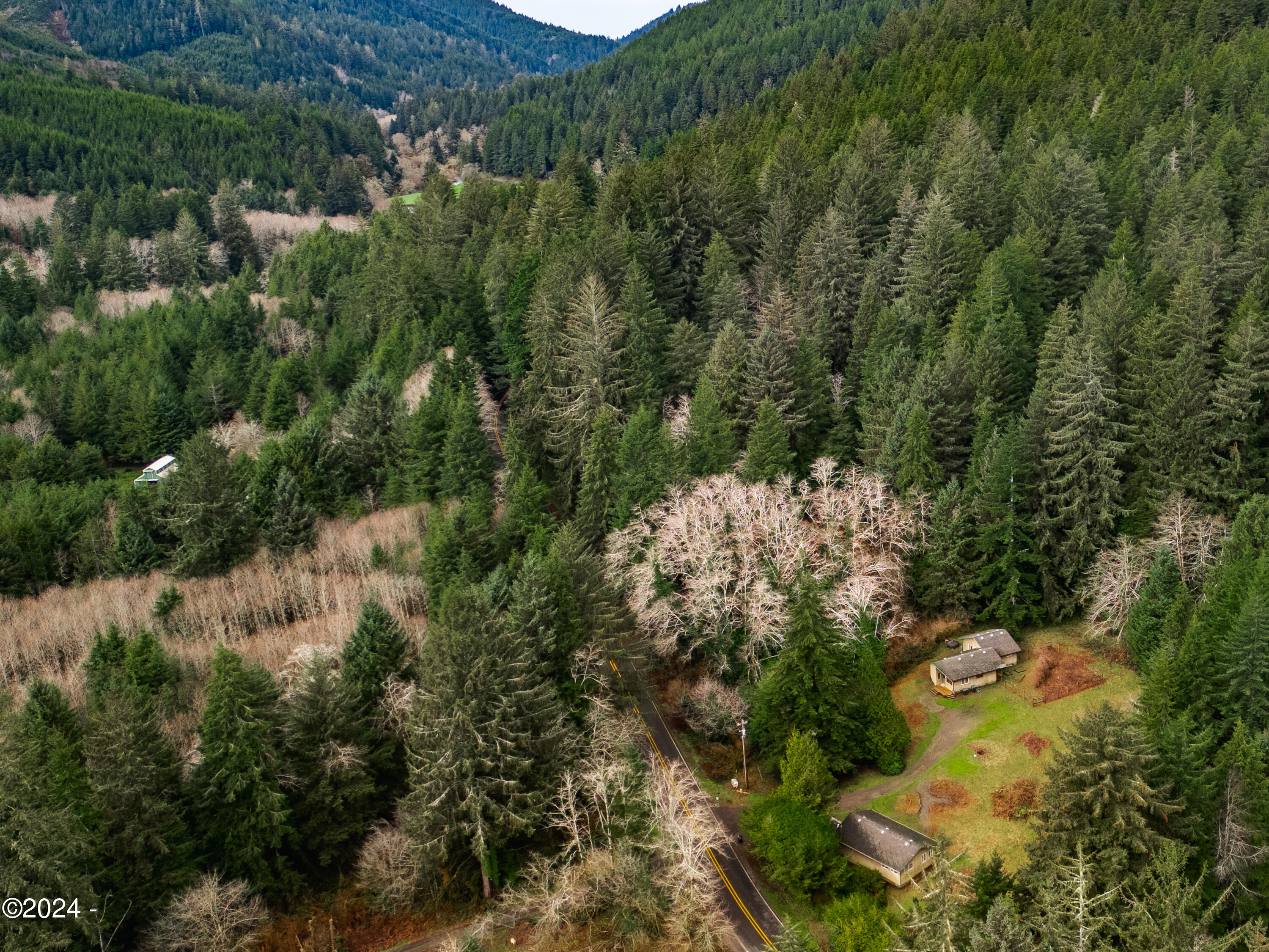 3757 Yachats River Road