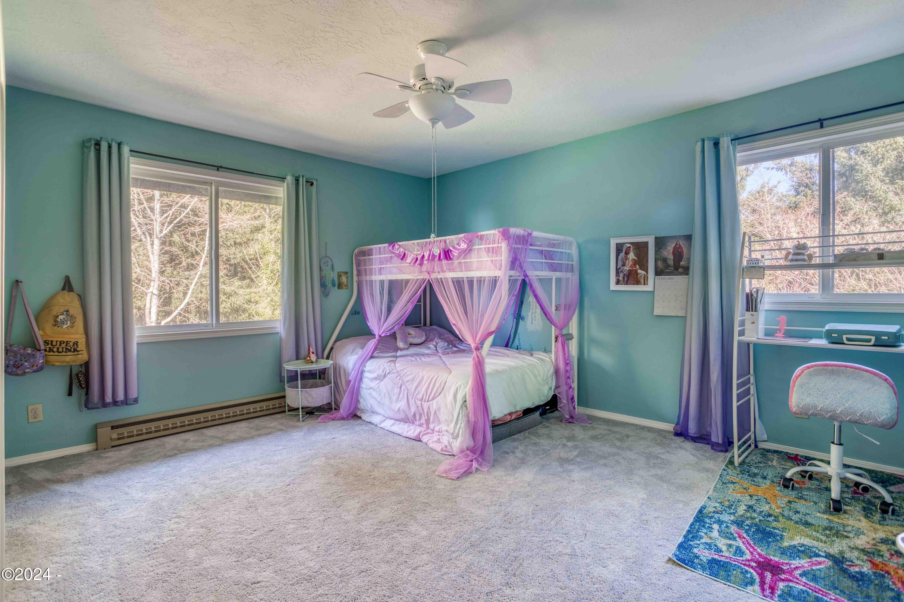 1110 NE Lakewood Drive