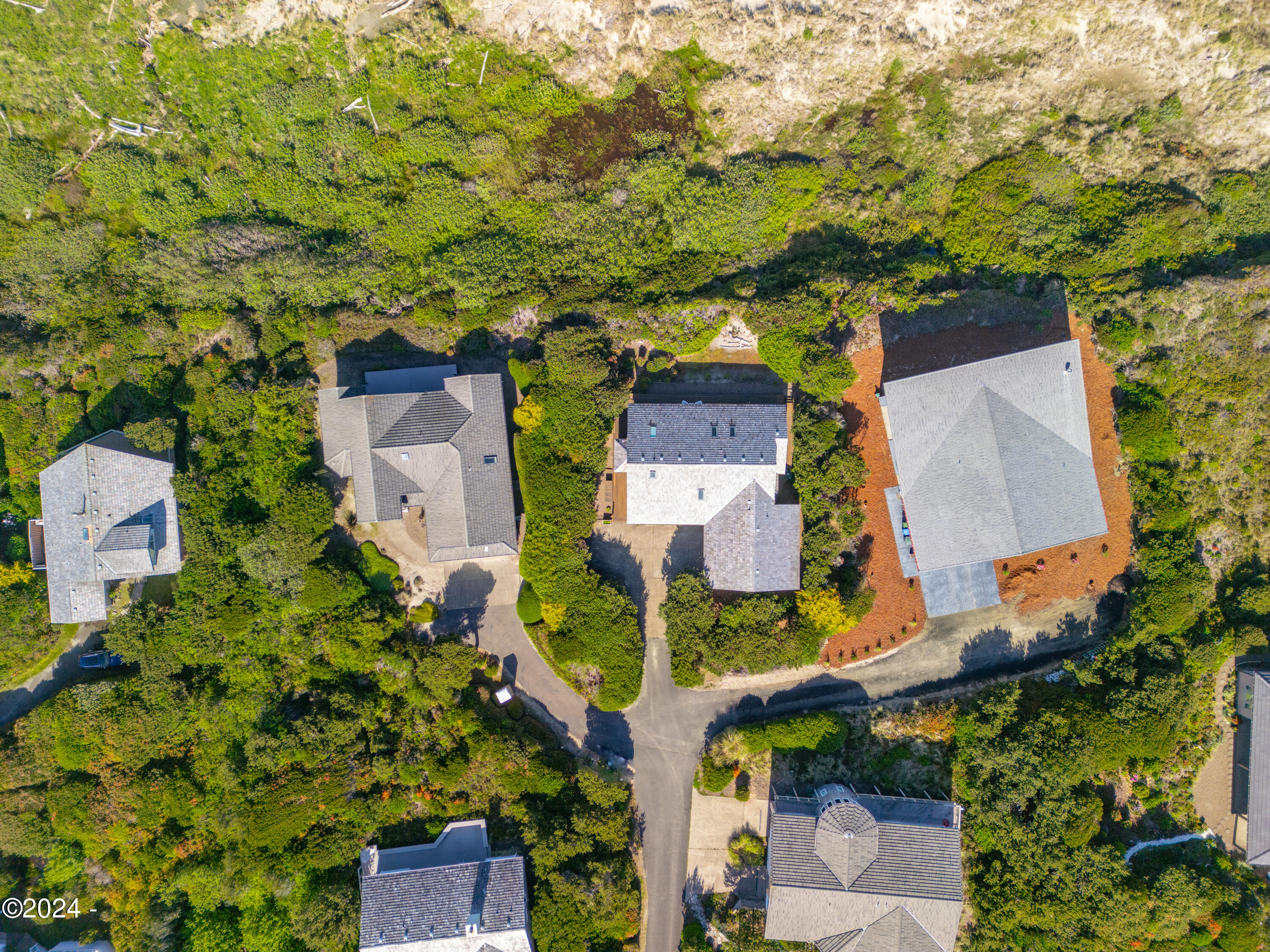 4377 NW Hidden Lake Loop