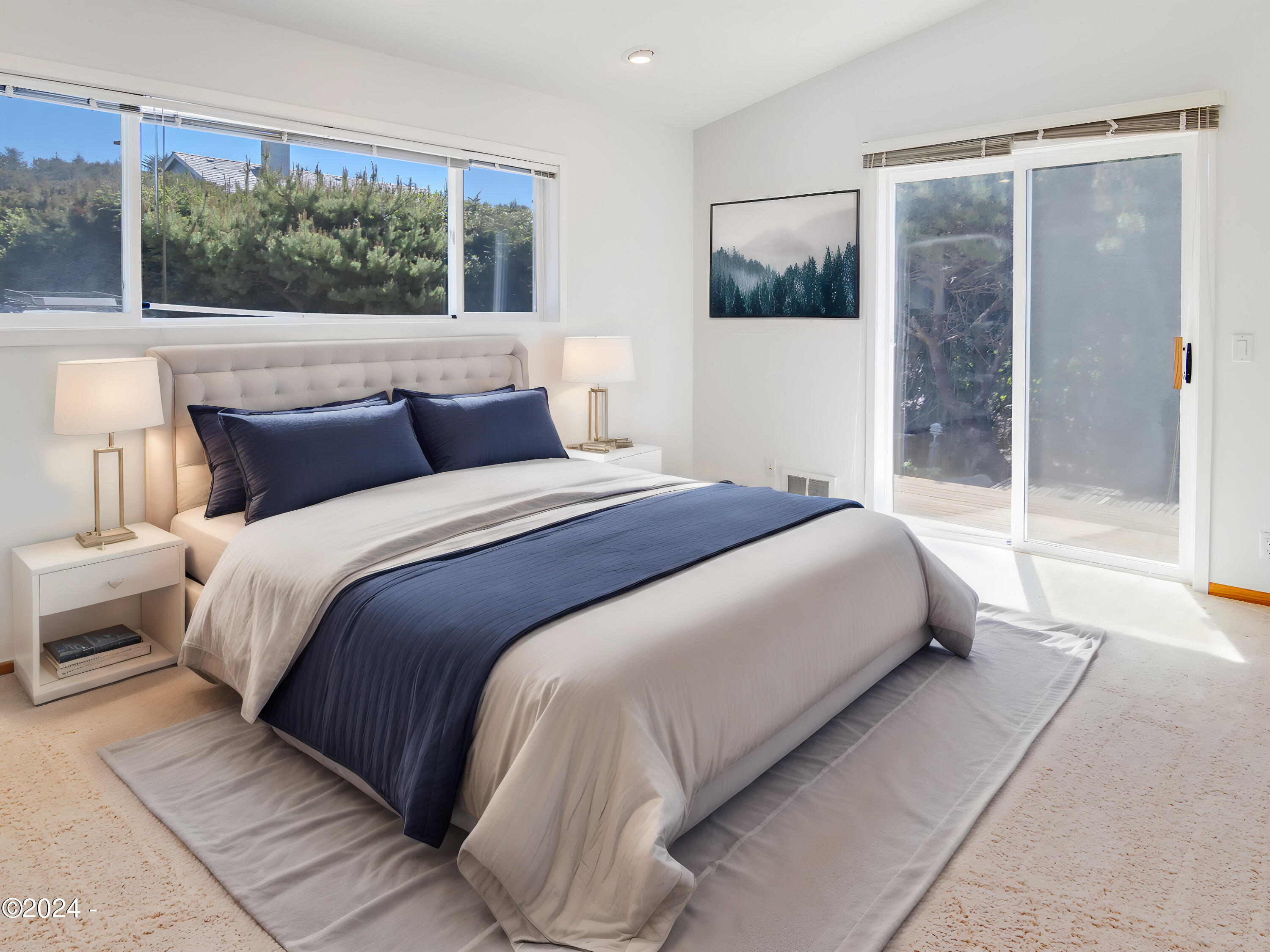 4377 NW Hidden Lake Loop