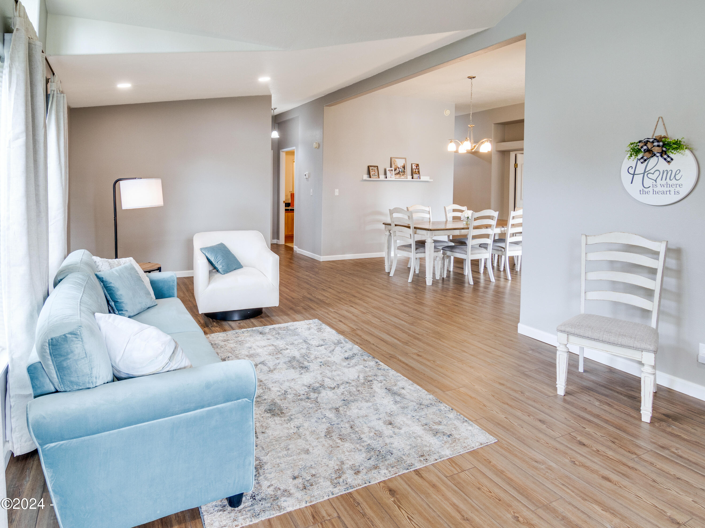 1112 NE Fogarty Street