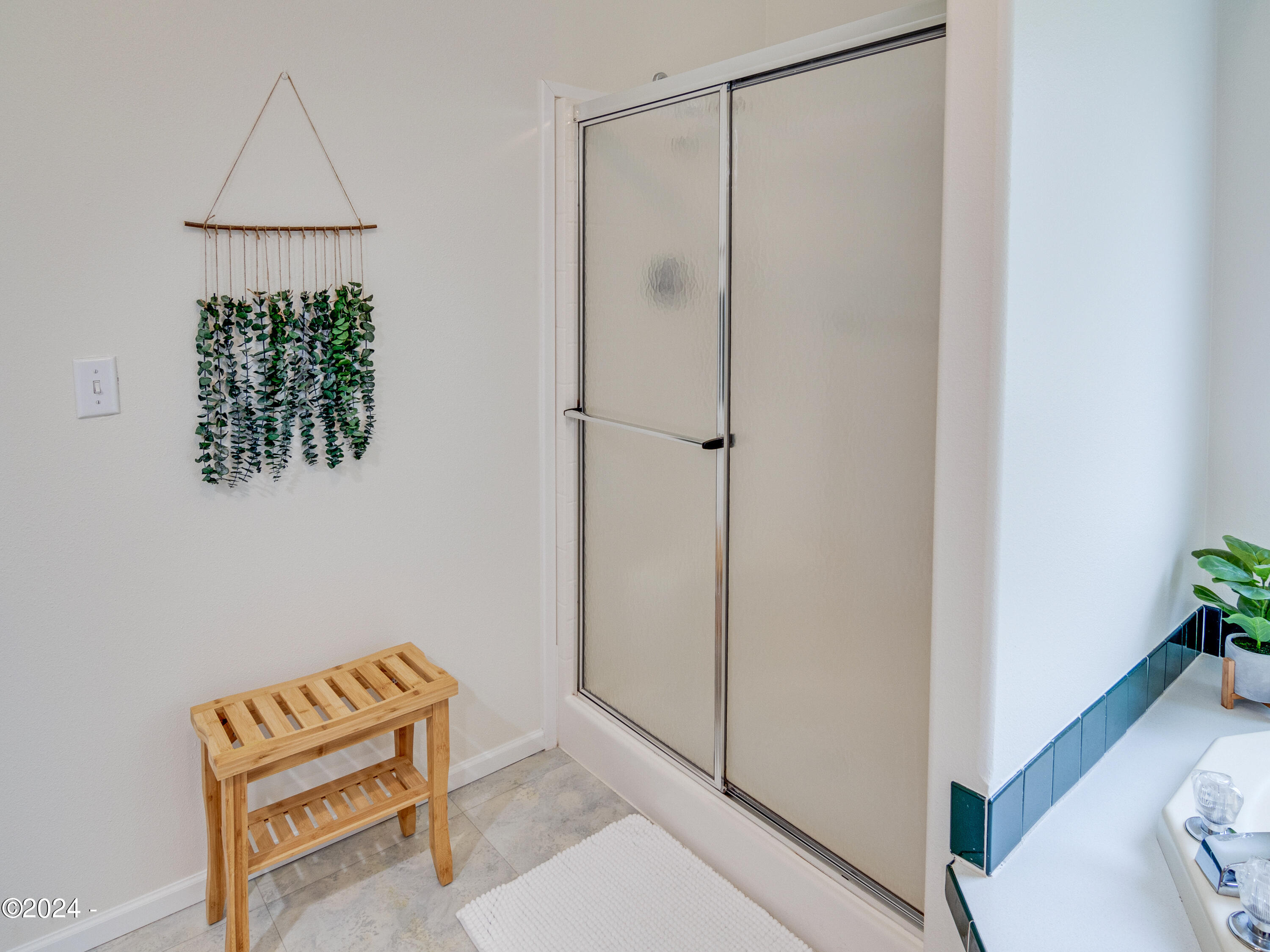 1112 NE Fogarty Street