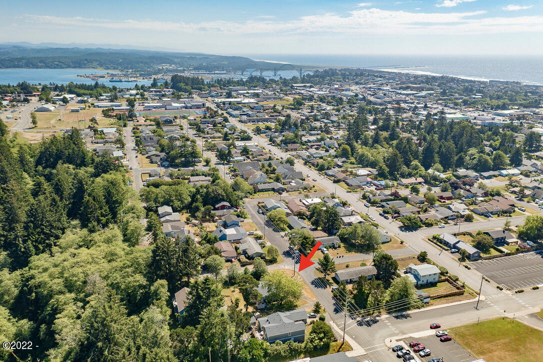 1112 NE Fogarty Street