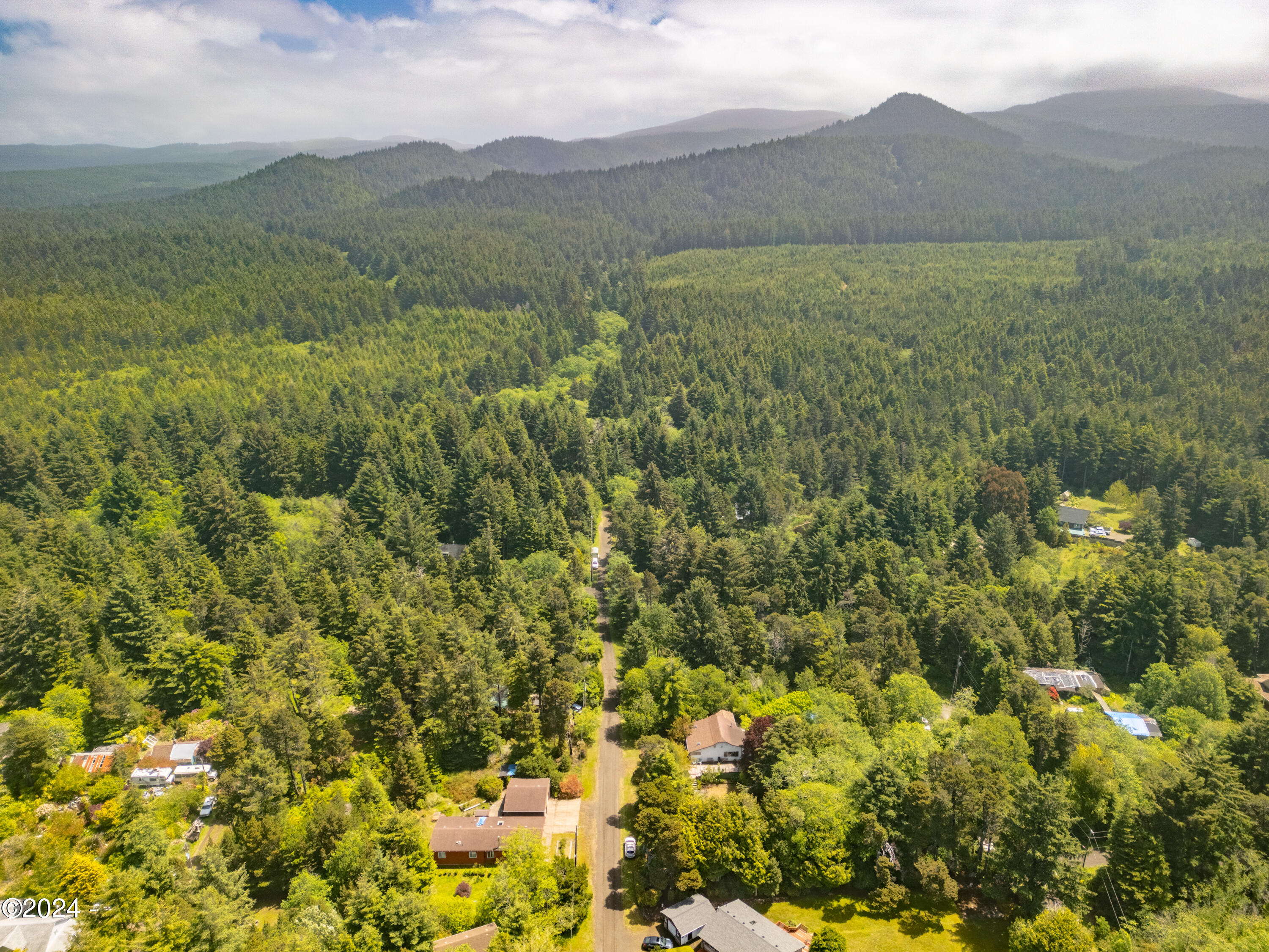 550 NE California Street