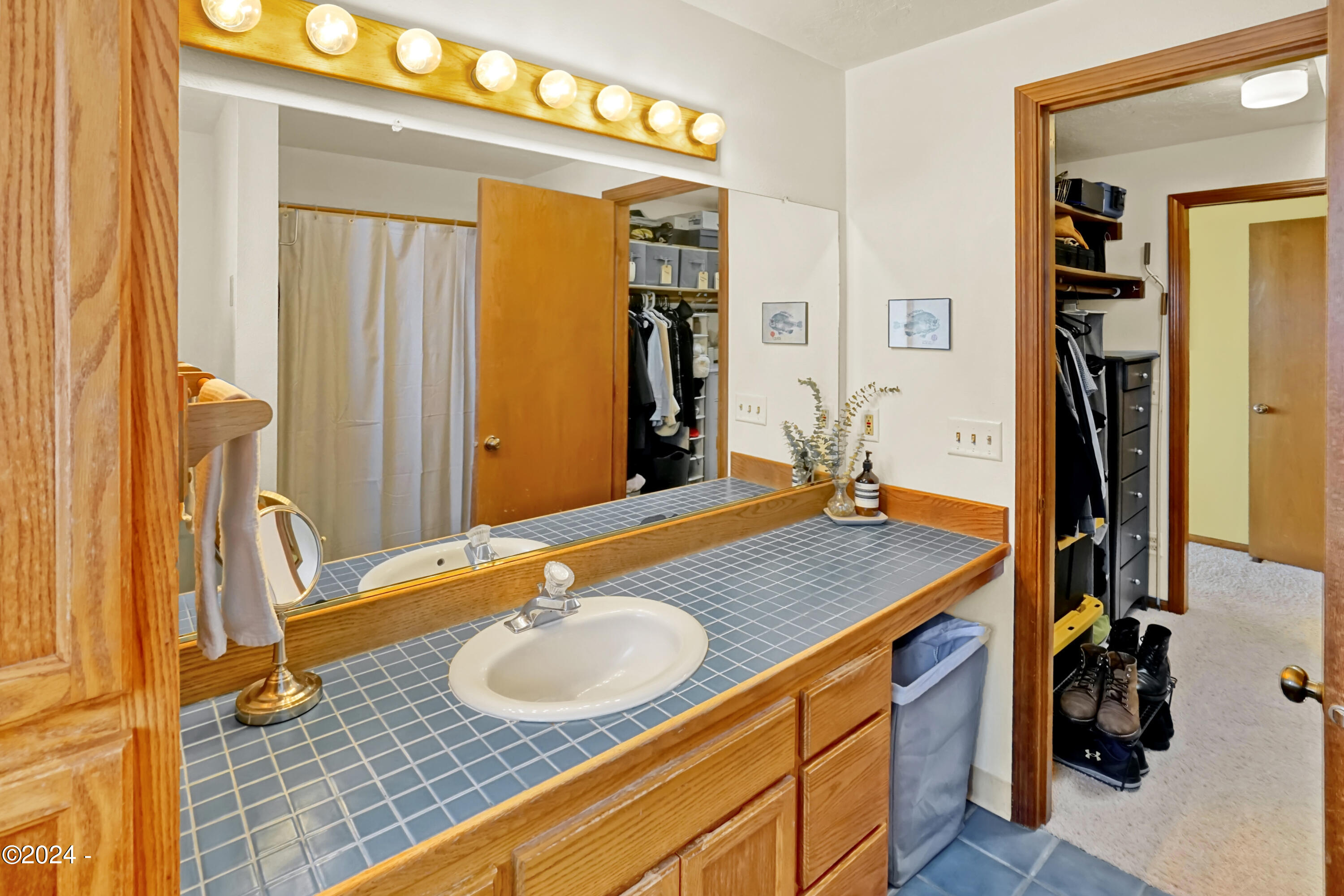 1713 NW Bayshore Drive