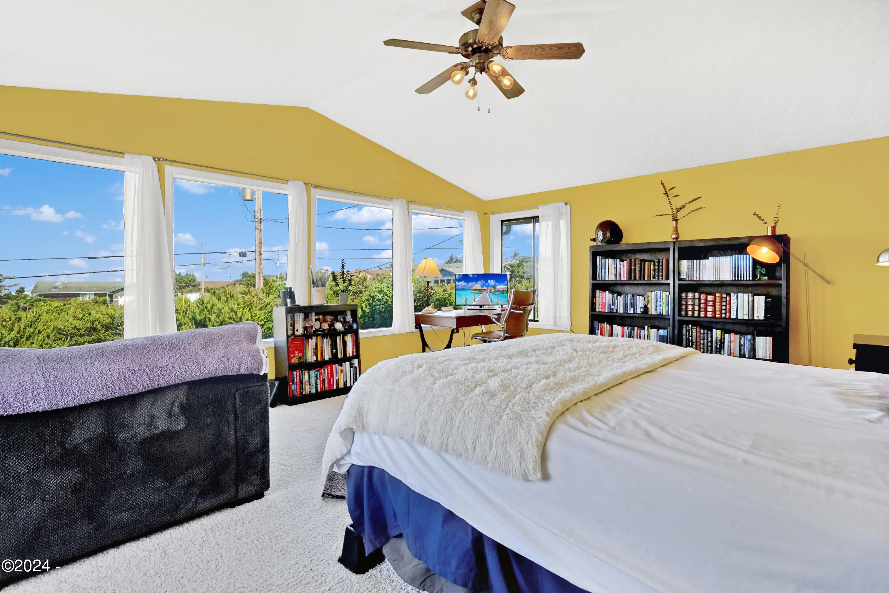 1713 NW Bayshore Drive