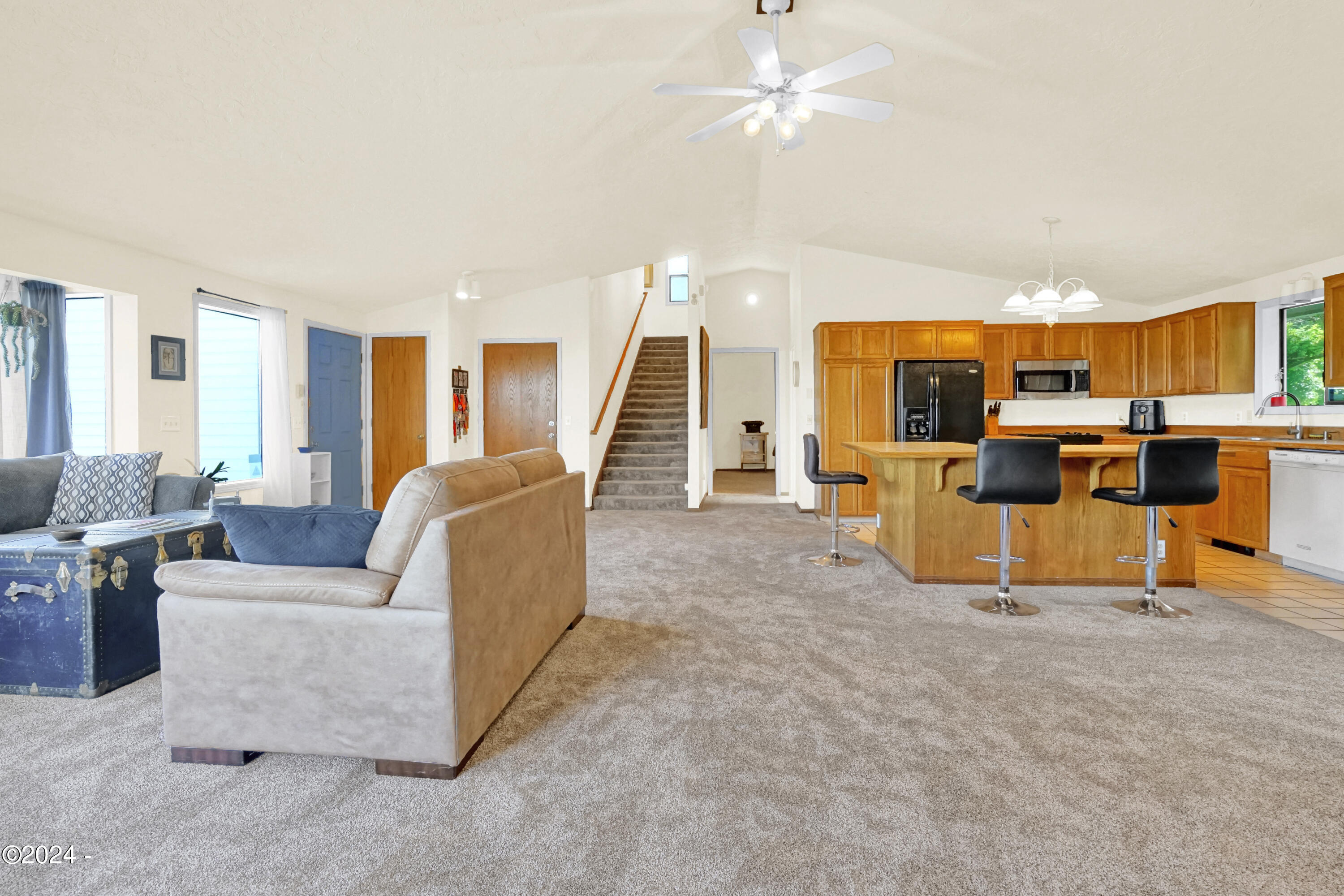 1713 NW Bayshore Drive