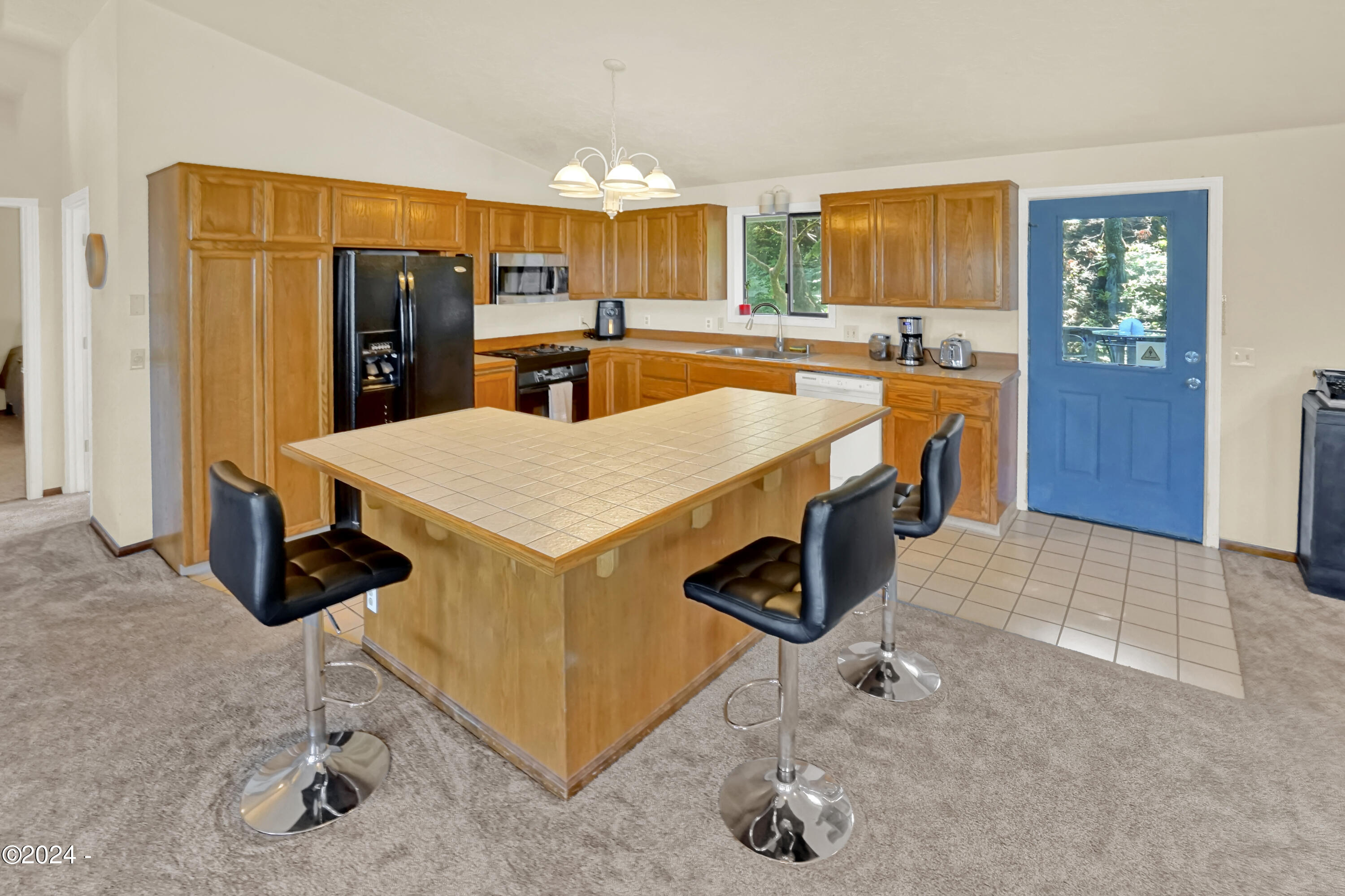 1713 NW Bayshore Drive